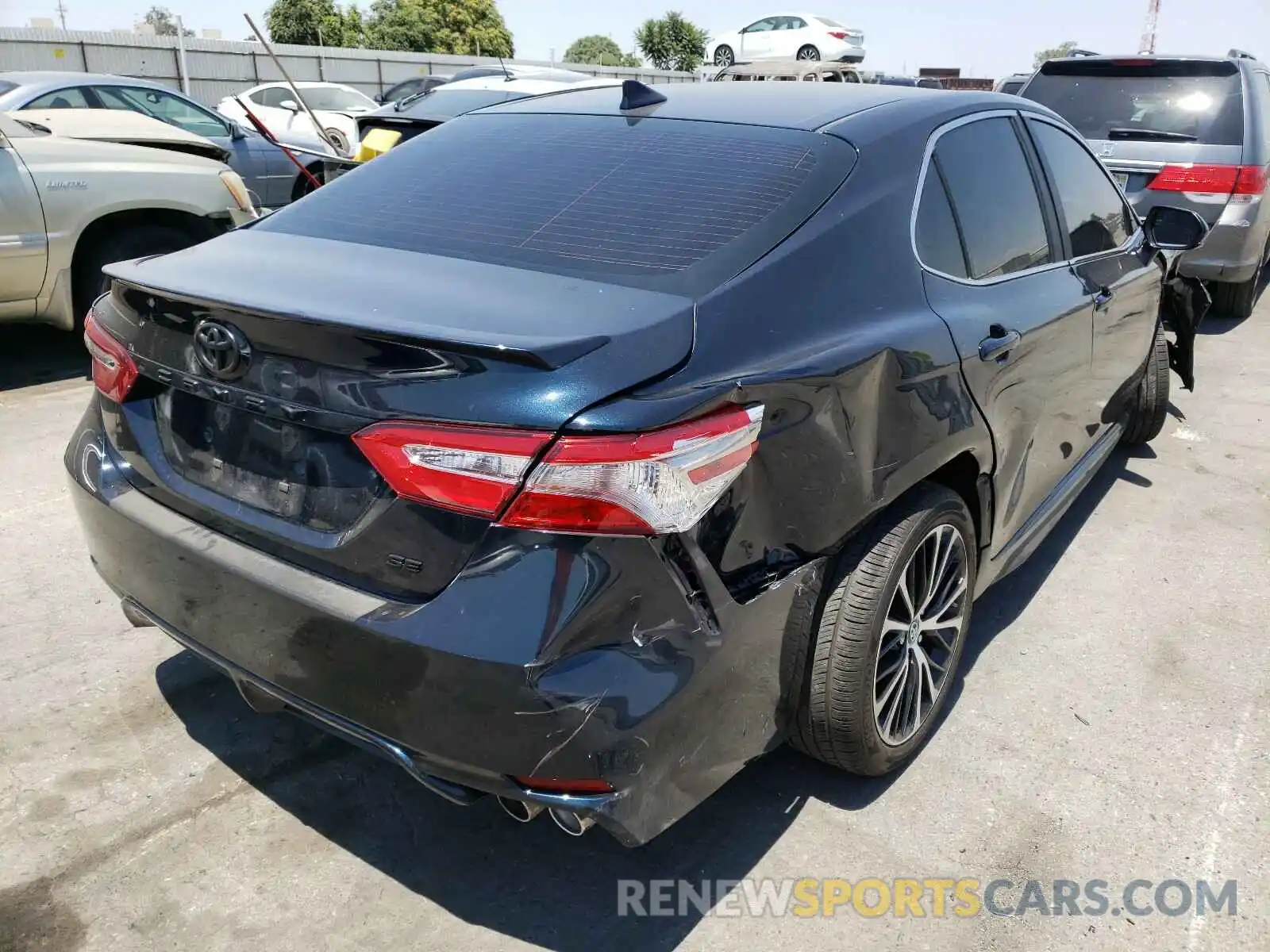 4 Photograph of a damaged car 4T1B11HK3KU835826 TOYOTA CAMRY 2019