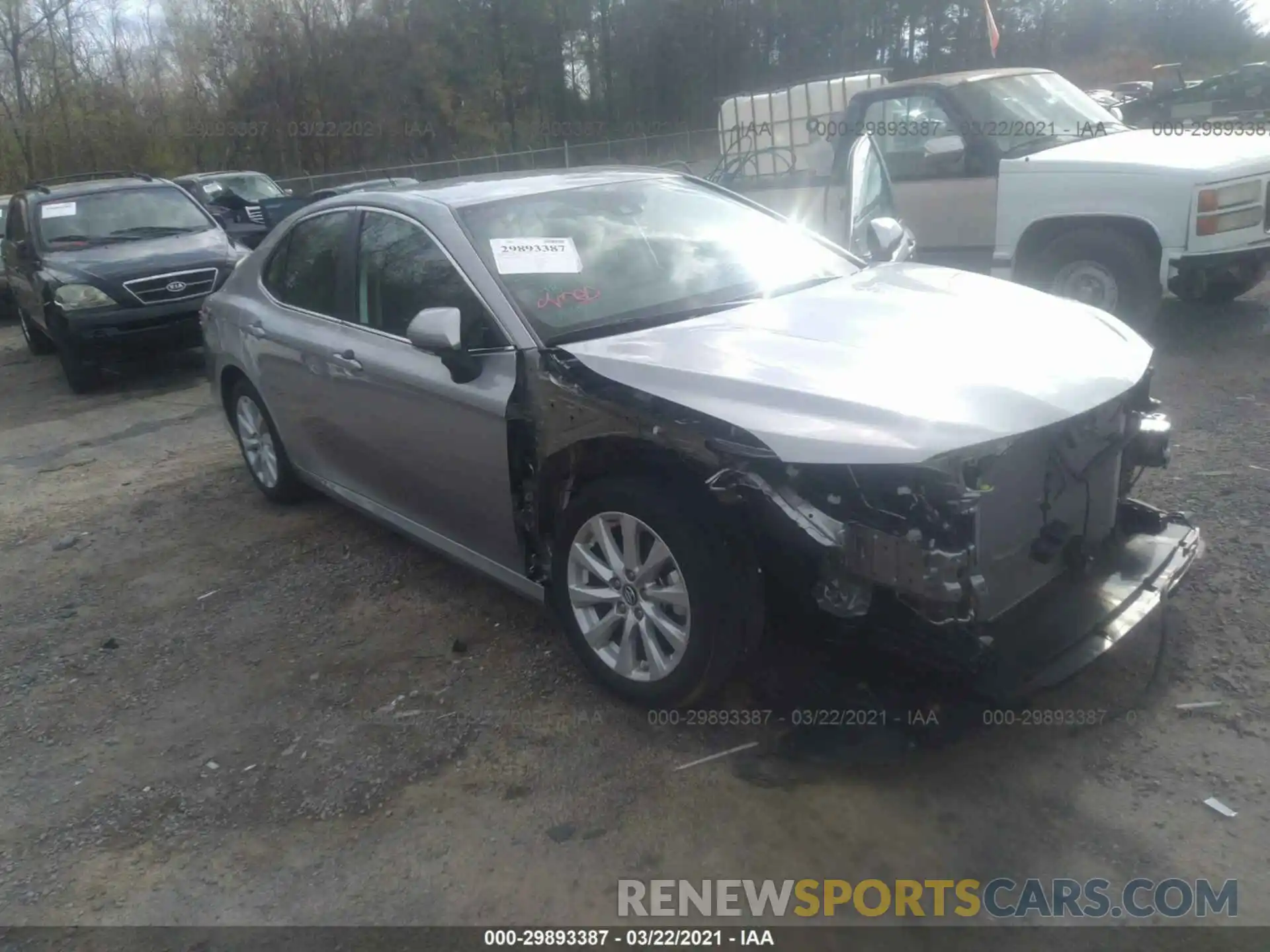 1 Photograph of a damaged car 4T1B11HK3KU841111 TOYOTA CAMRY 2019