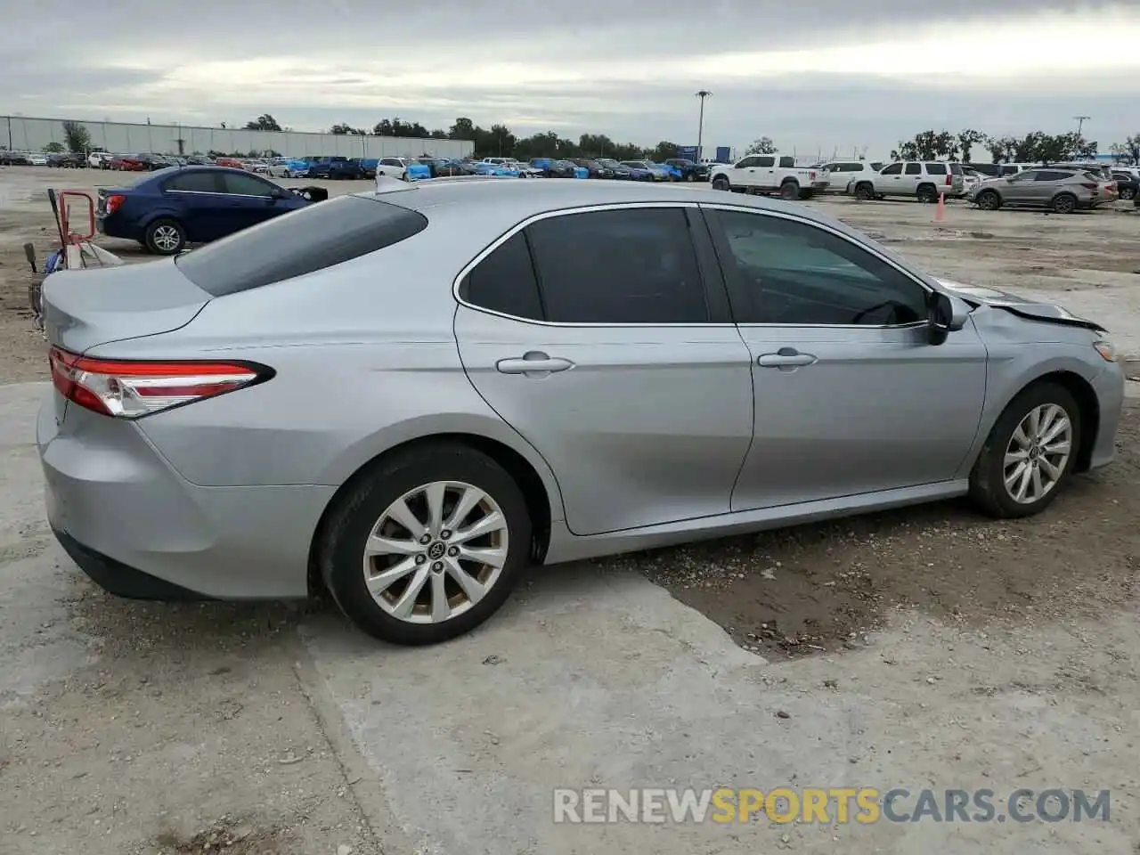 3 Photograph of a damaged car 4T1B11HK3KU844705 TOYOTA CAMRY 2019