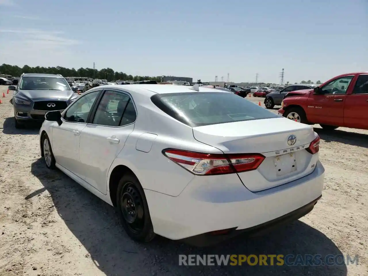 3 Photograph of a damaged car 4T1B11HK3KU844882 TOYOTA CAMRY 2019