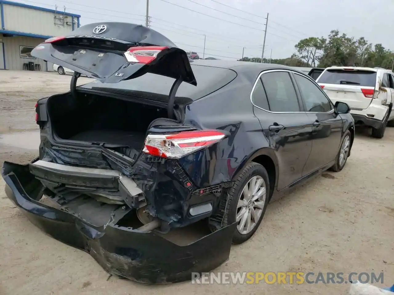 3 Photograph of a damaged car 4T1B11HK3KU847006 TOYOTA CAMRY 2019