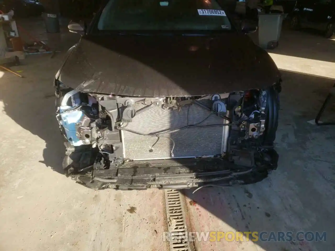 9 Photograph of a damaged car 4T1B11HK3KU850827 TOYOTA CAMRY 2019