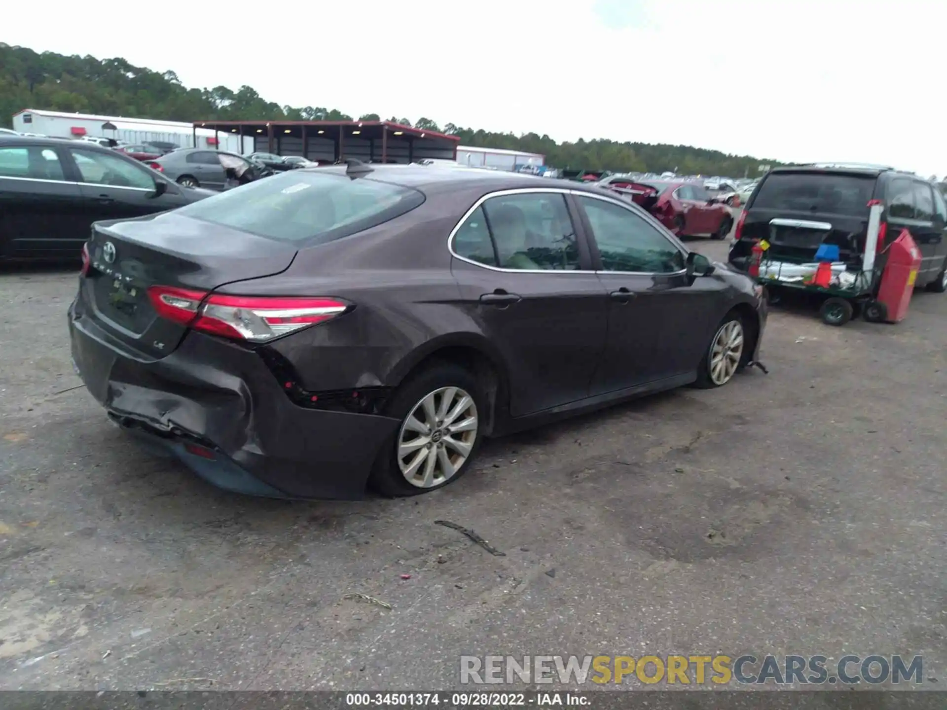 4 Photograph of a damaged car 4T1B11HK3KU851010 TOYOTA CAMRY 2019