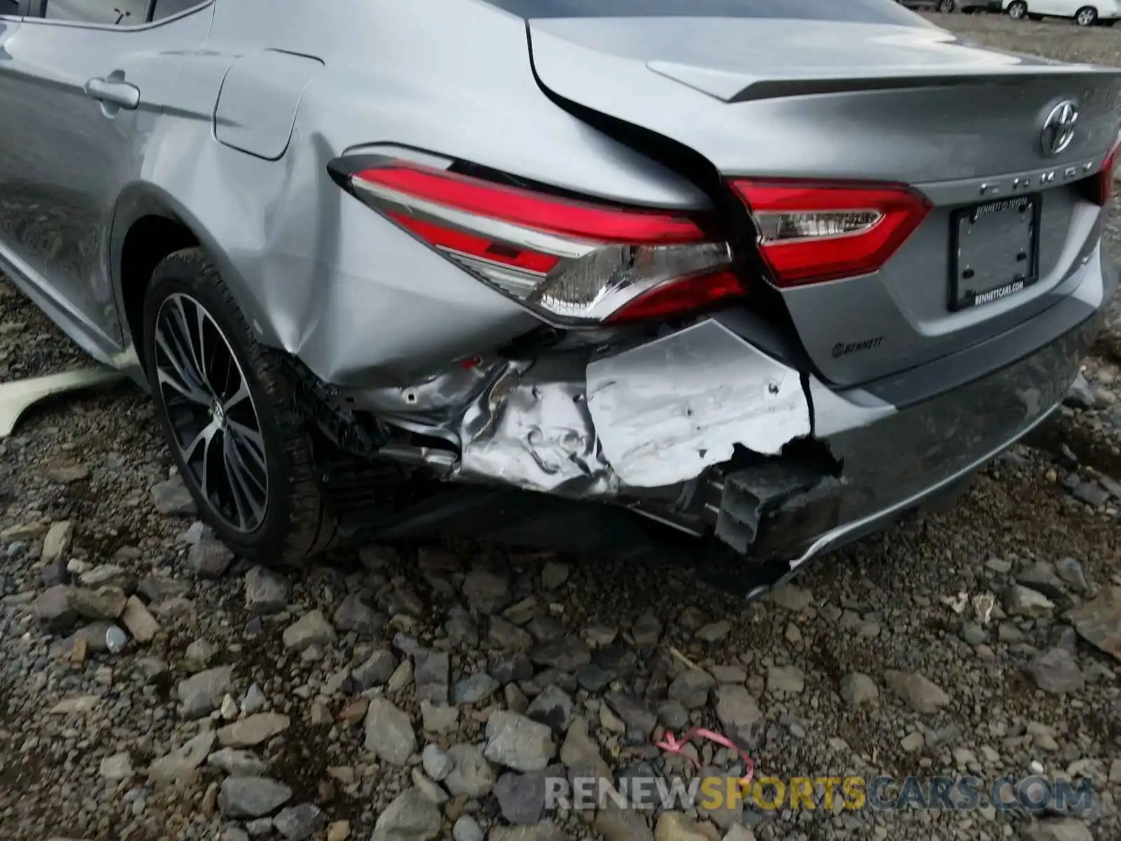 9 Photograph of a damaged car 4T1B11HK3KU854862 TOYOTA CAMRY 2019