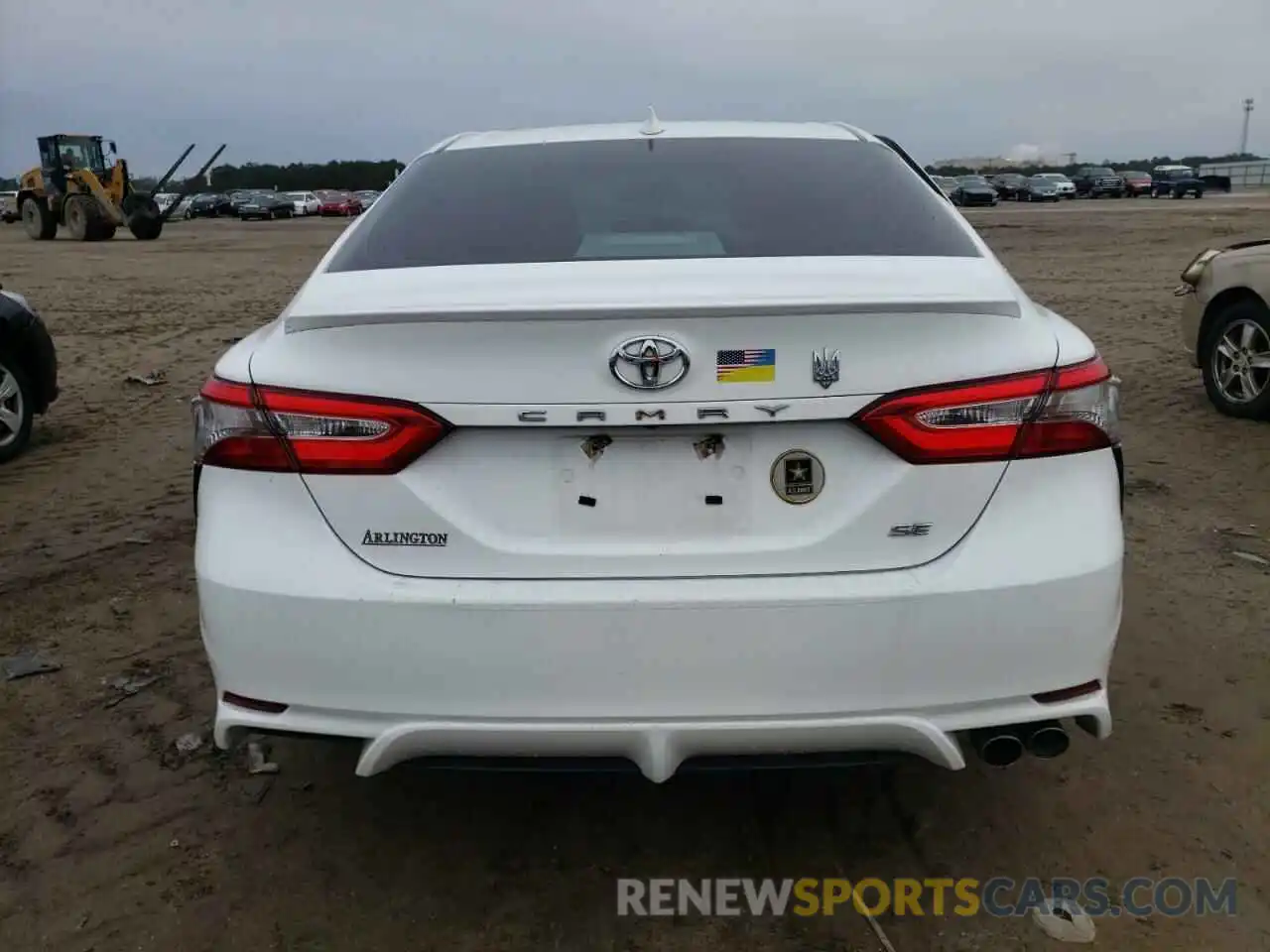 6 Photograph of a damaged car 4T1B11HK3KU856854 TOYOTA CAMRY 2019