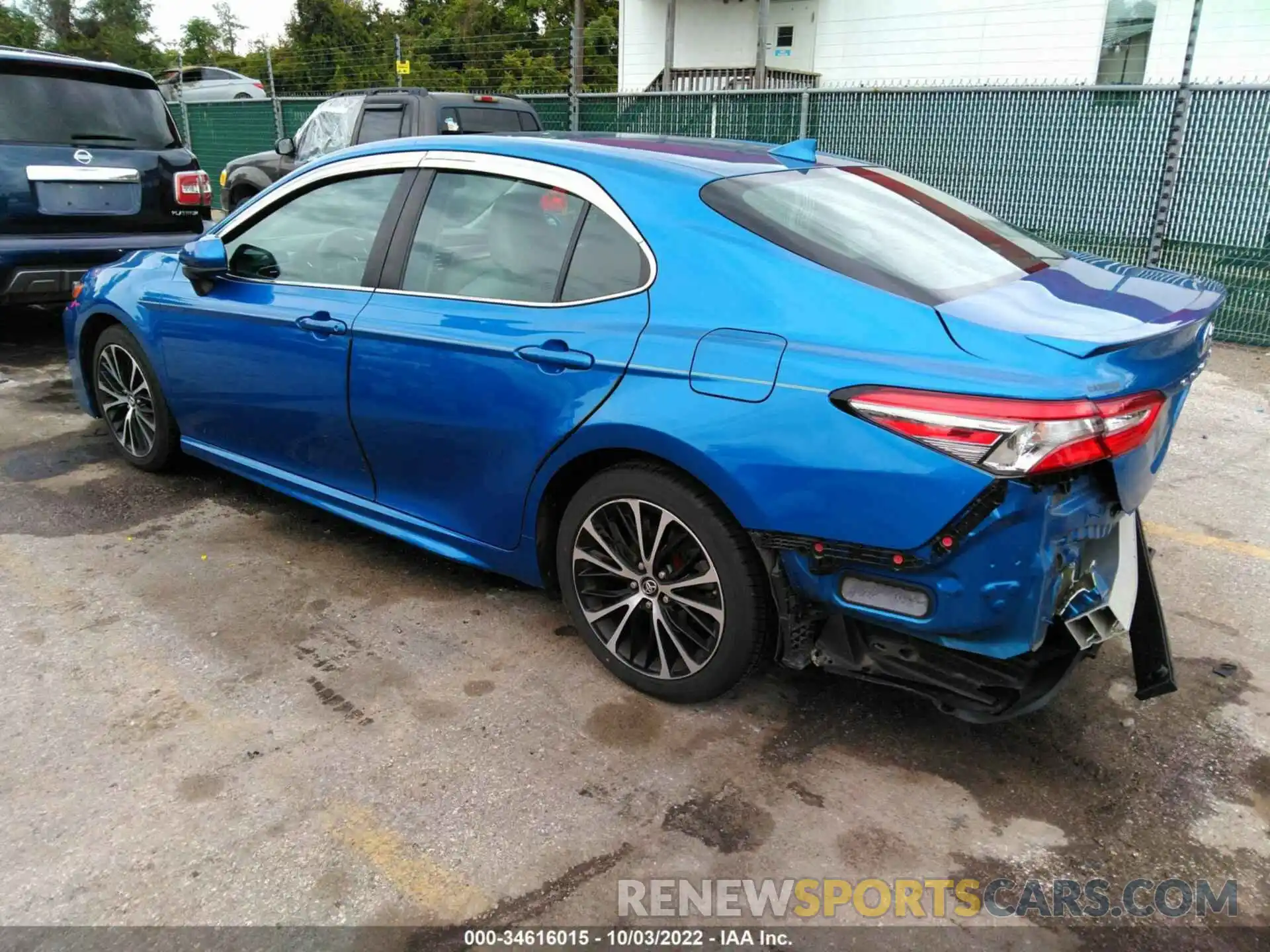 3 Photograph of a damaged car 4T1B11HK4KU160326 TOYOTA CAMRY 2019