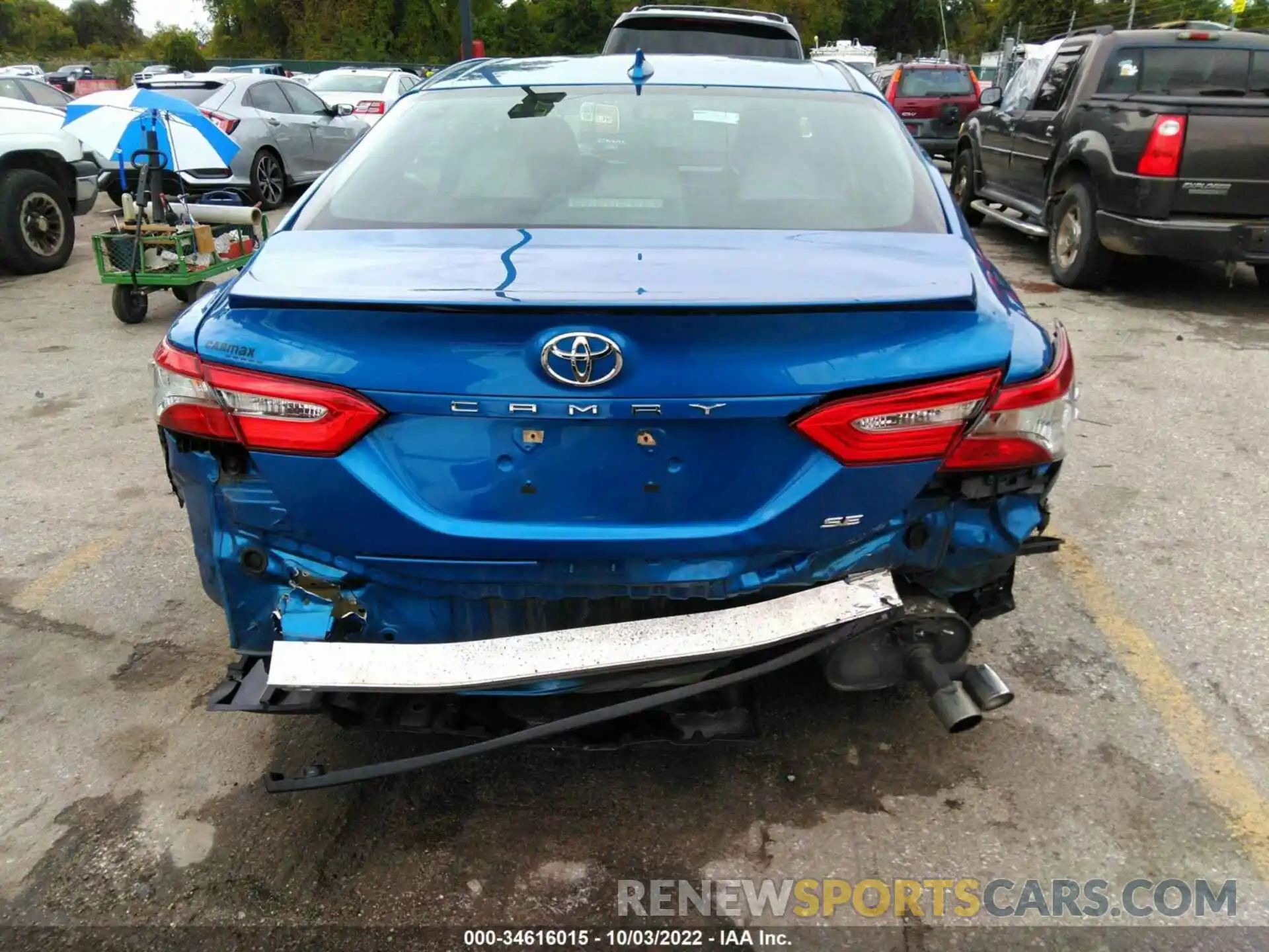 6 Photograph of a damaged car 4T1B11HK4KU160326 TOYOTA CAMRY 2019