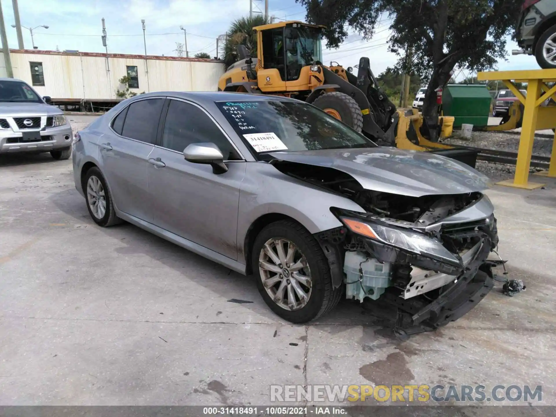 1 Photograph of a damaged car 4T1B11HK4KU161718 TOYOTA CAMRY 2019