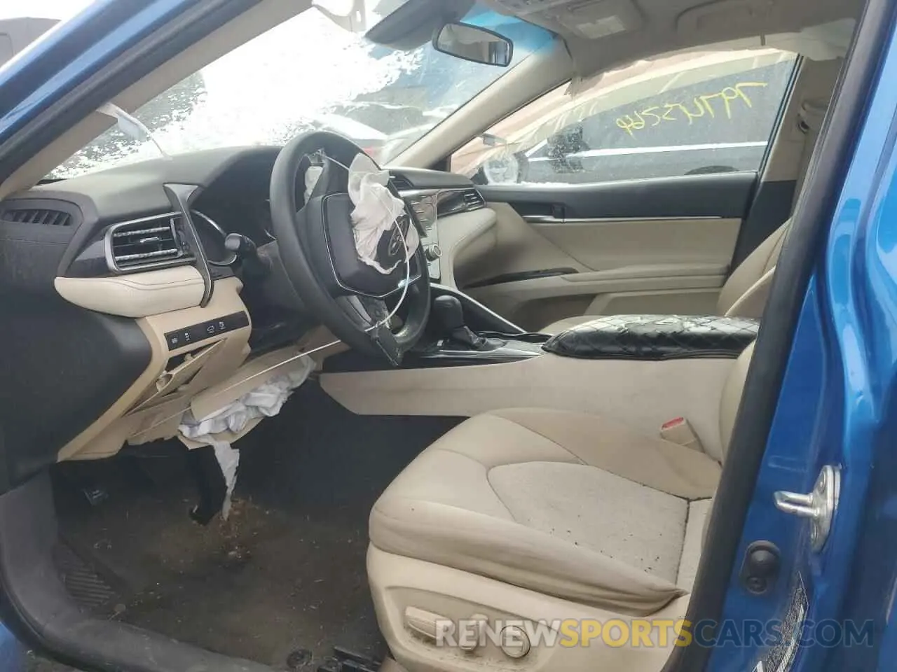 7 Photograph of a damaged car 4T1B11HK4KU165008 TOYOTA CAMRY 2019