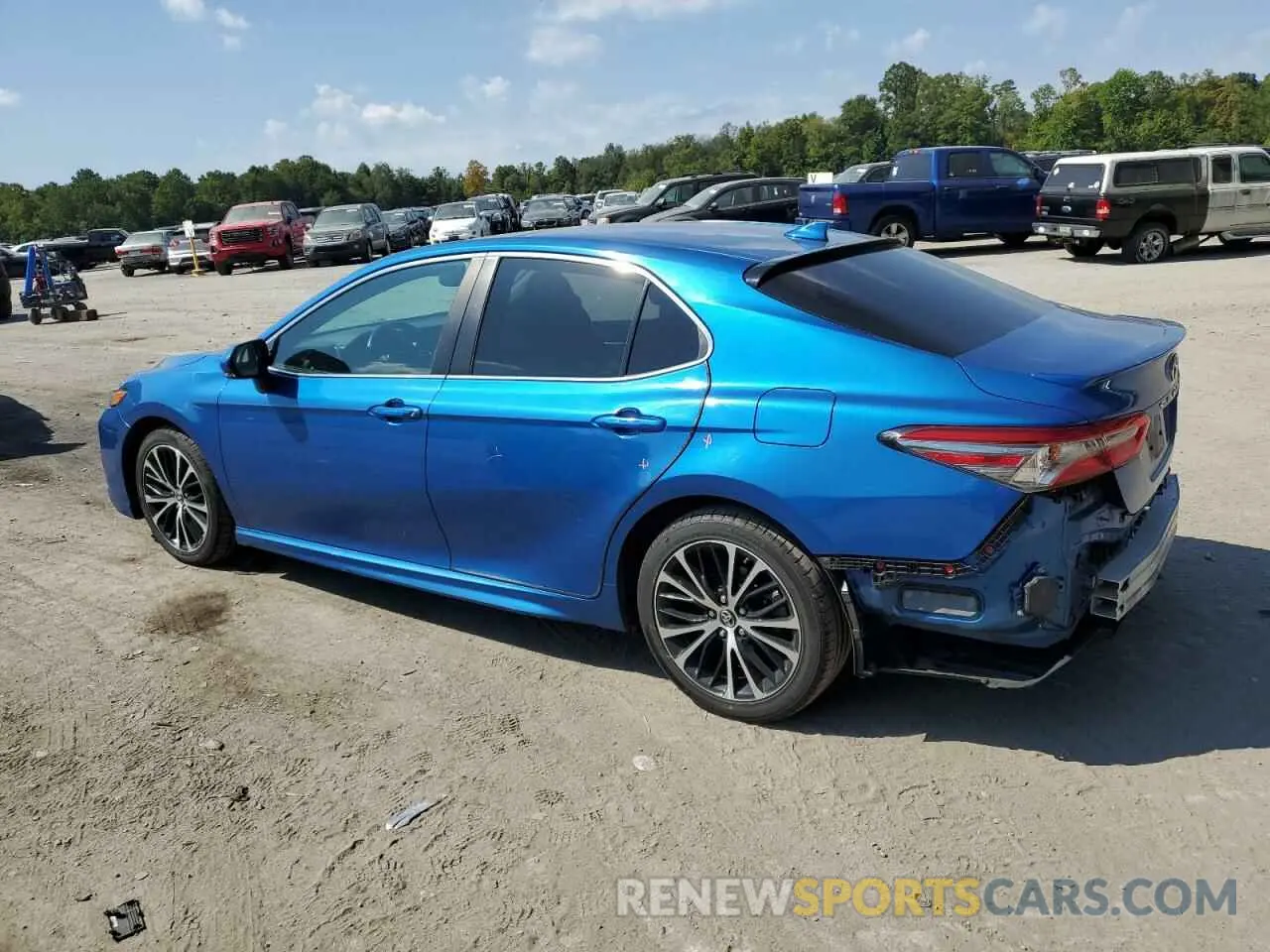 2 Photograph of a damaged car 4T1B11HK4KU166031 TOYOTA CAMRY 2019