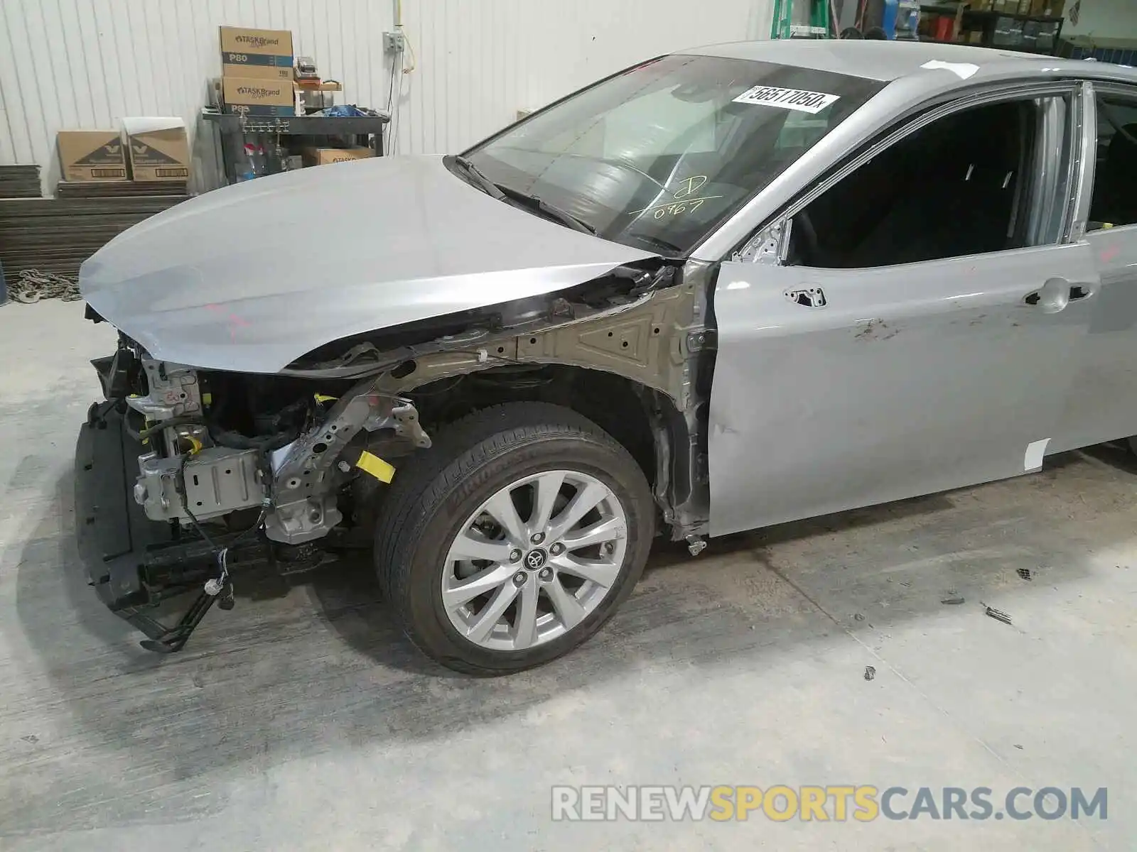 9 Photograph of a damaged car 4T1B11HK4KU170967 TOYOTA CAMRY 2019