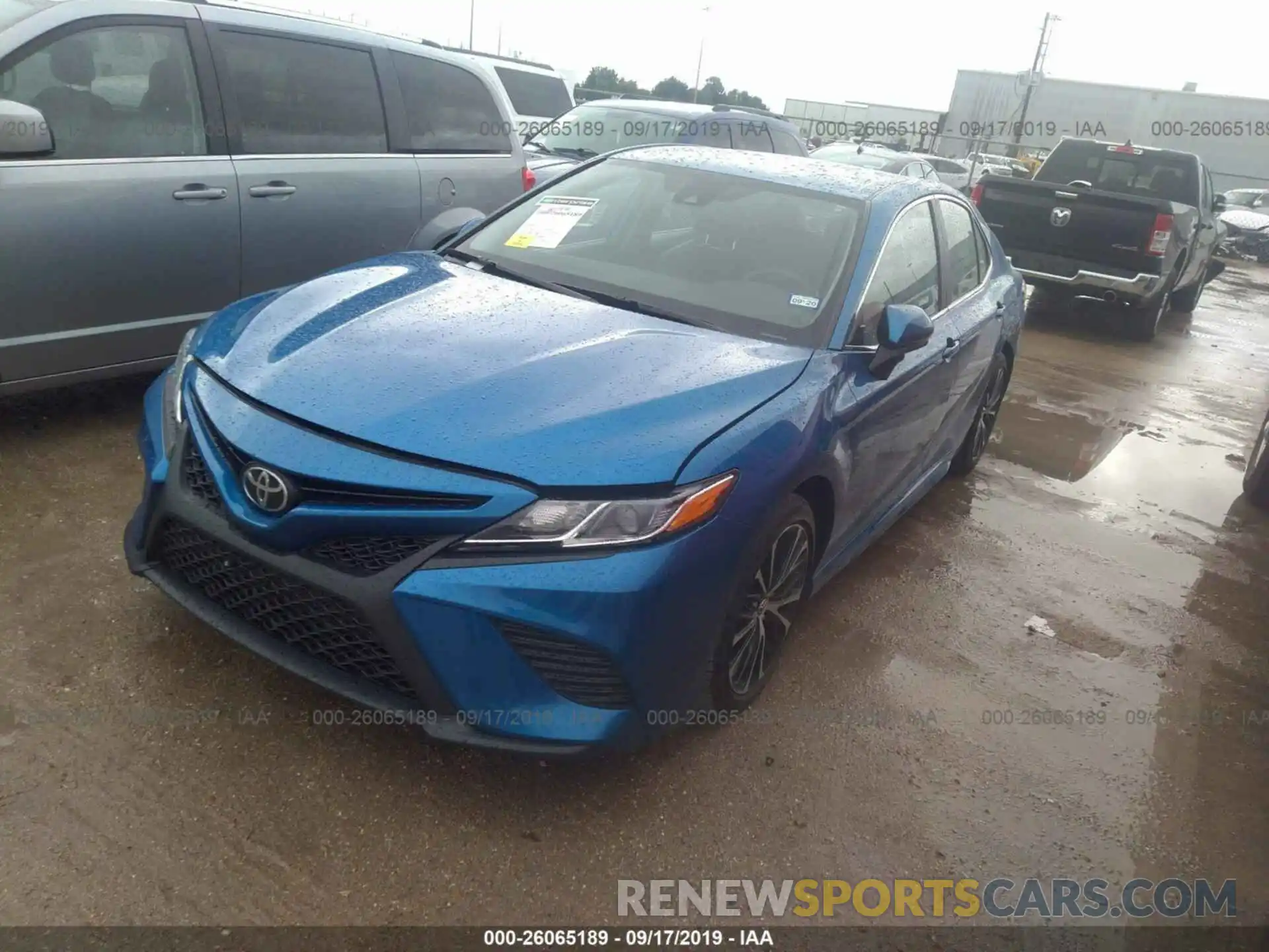 2 Photograph of a damaged car 4T1B11HK4KU172587 TOYOTA CAMRY 2019