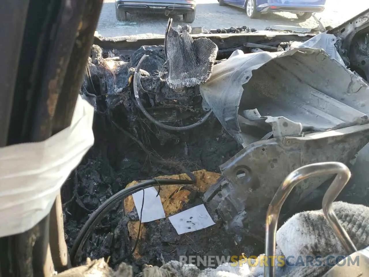 8 Photograph of a damaged car 4T1B11HK4KU174307 TOYOTA CAMRY 2019