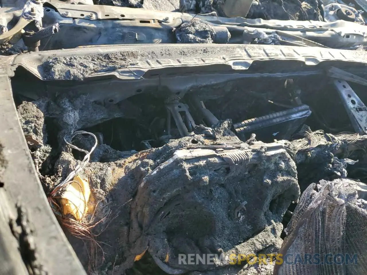 9 Photograph of a damaged car 4T1B11HK4KU174307 TOYOTA CAMRY 2019