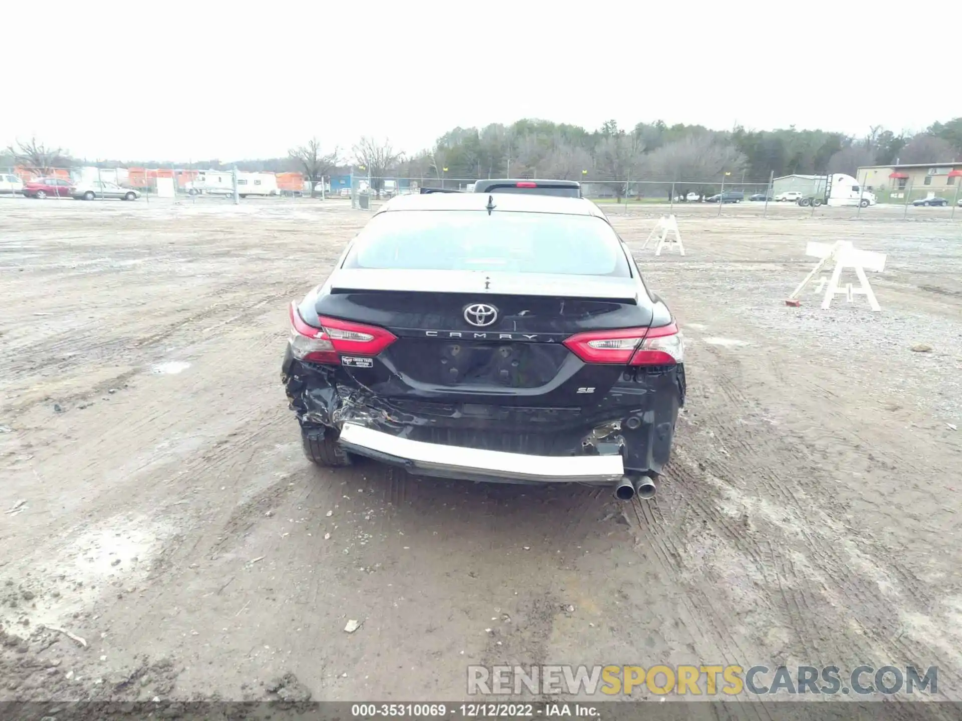 6 Photograph of a damaged car 4T1B11HK4KU176882 TOYOTA CAMRY 2019