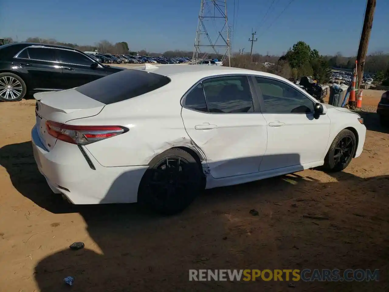 3 Photograph of a damaged car 4T1B11HK4KU179748 TOYOTA CAMRY 2019