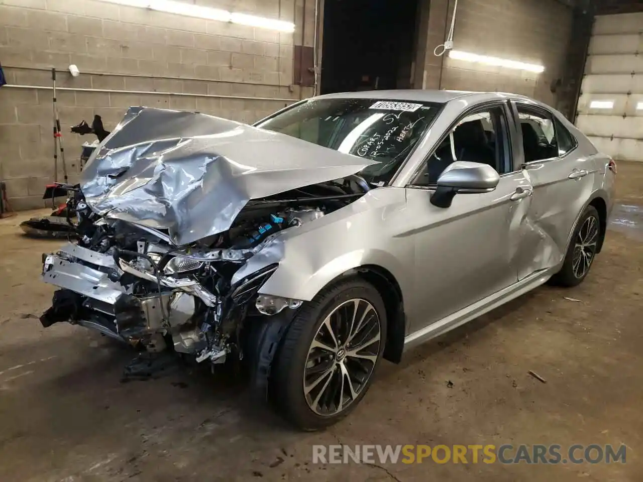 1 Photograph of a damaged car 4T1B11HK4KU180690 TOYOTA CAMRY 2019