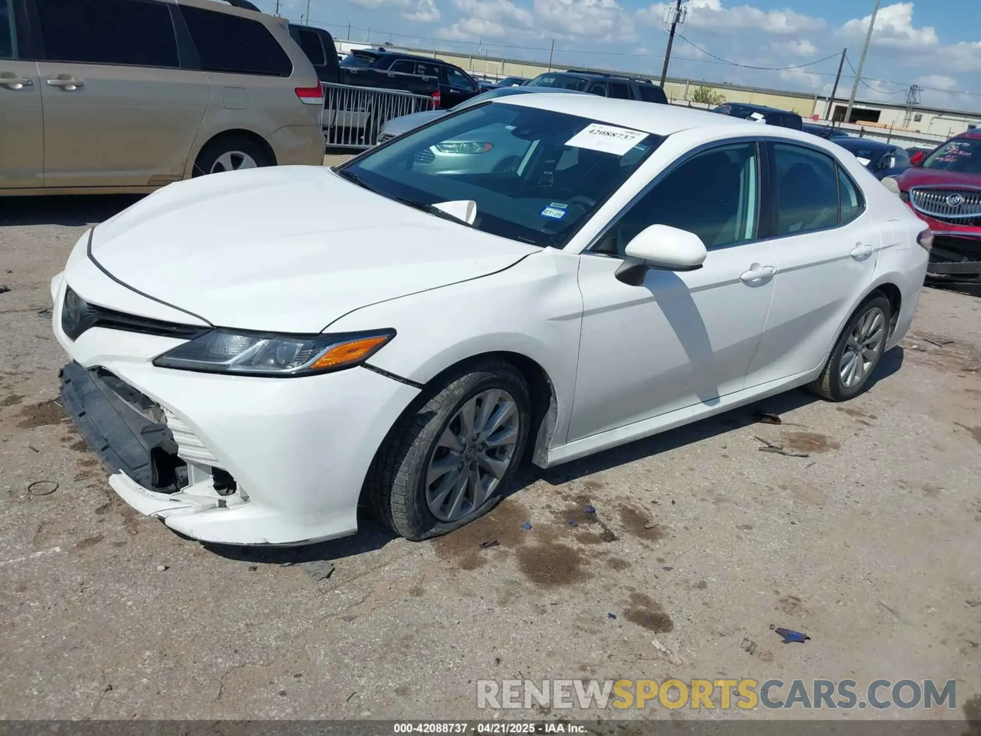 2 Photograph of a damaged car 4T1B11HK4KU180995 TOYOTA CAMRY 2019