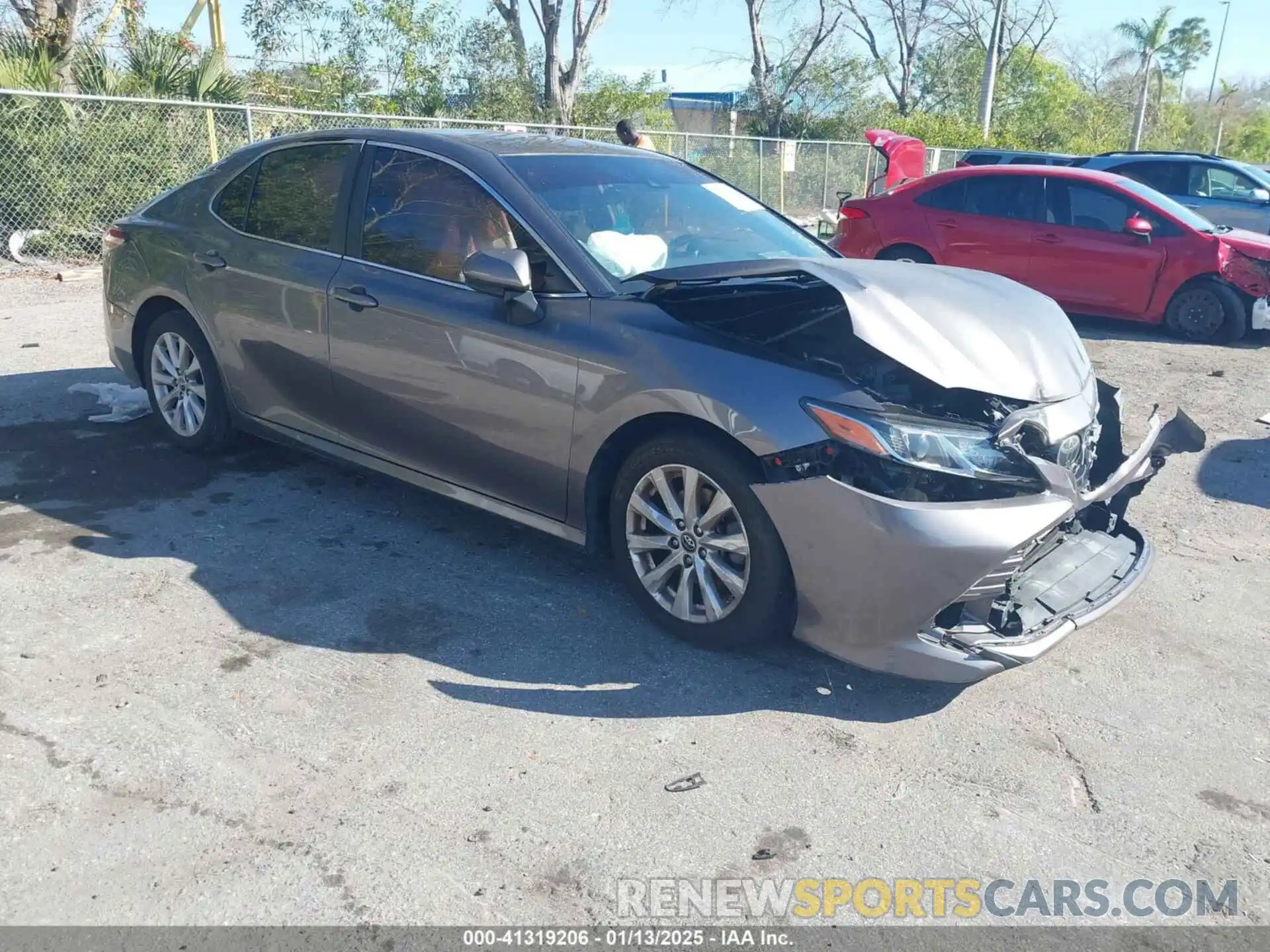 1 Photograph of a damaged car 4T1B11HK4KU184304 TOYOTA CAMRY 2019