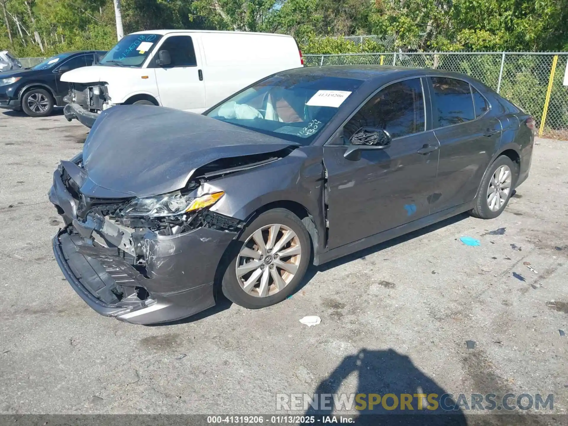 2 Photograph of a damaged car 4T1B11HK4KU184304 TOYOTA CAMRY 2019