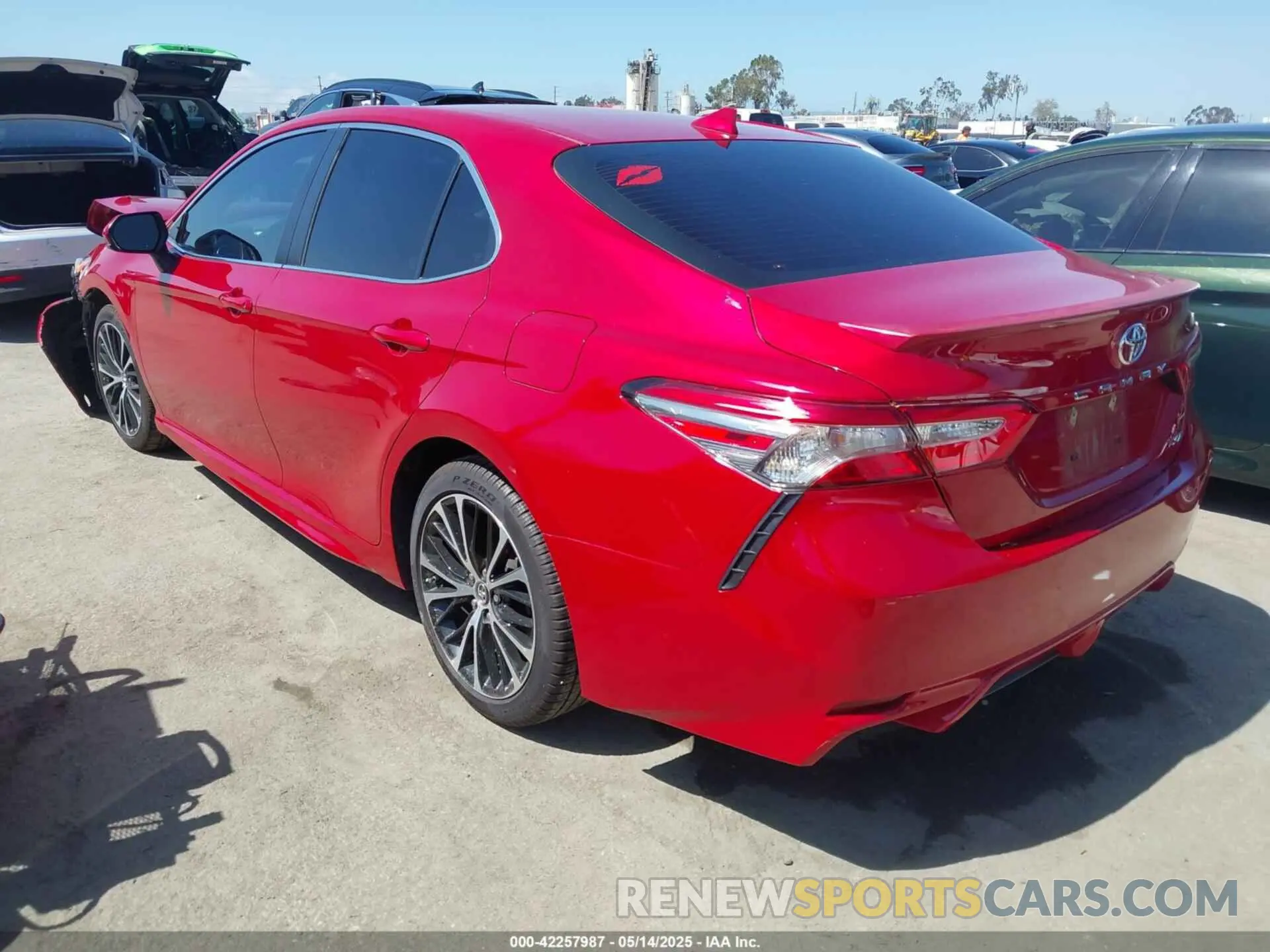3 Photograph of a damaged car 4T1B11HK4KU188434 TOYOTA CAMRY 2019