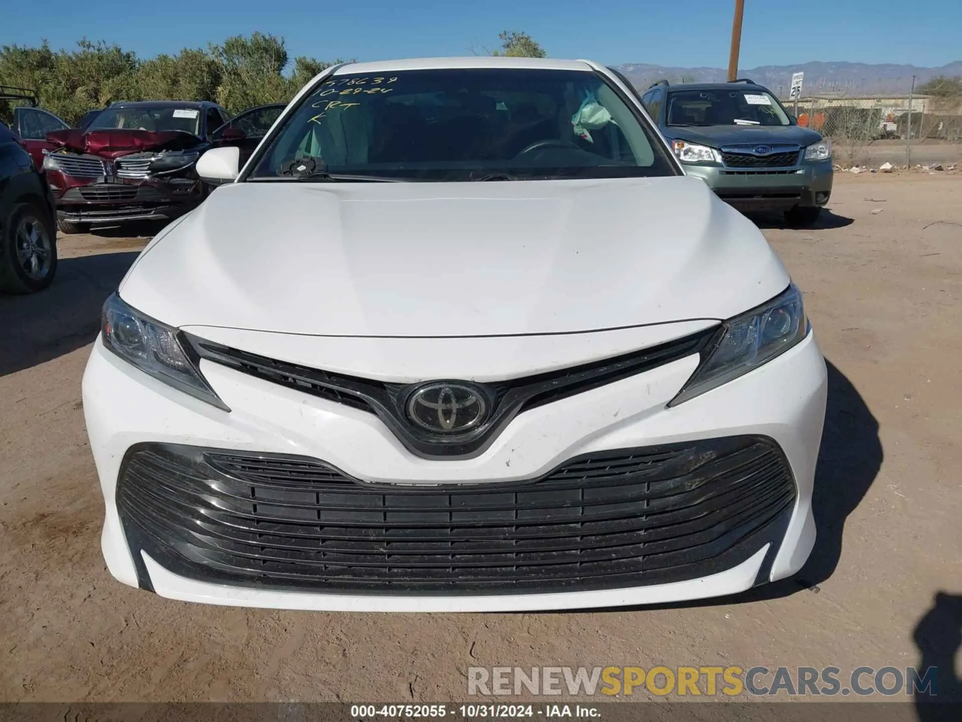 13 Photograph of a damaged car 4T1B11HK4KU189096 TOYOTA CAMRY 2019