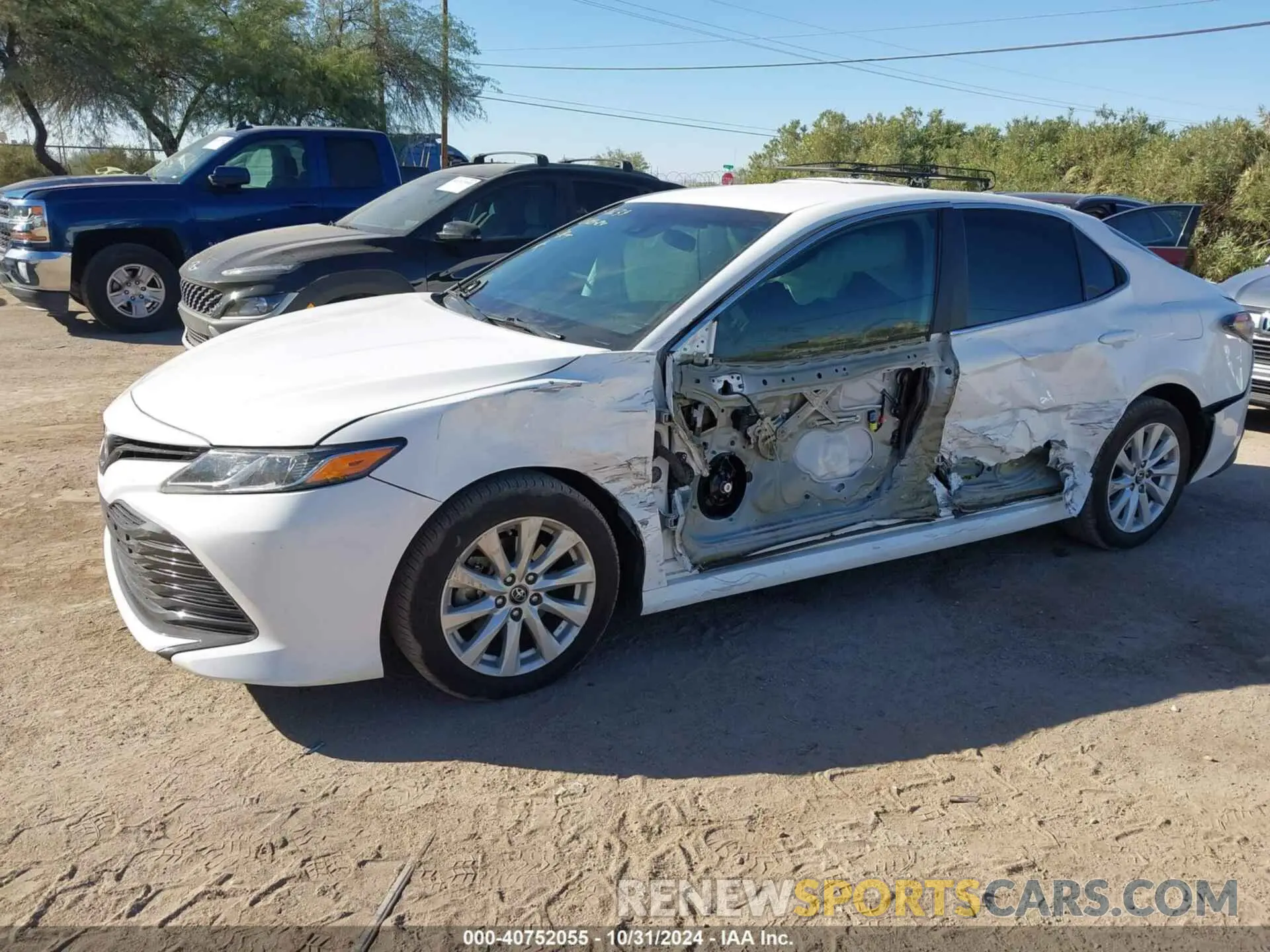 2 Photograph of a damaged car 4T1B11HK4KU189096 TOYOTA CAMRY 2019