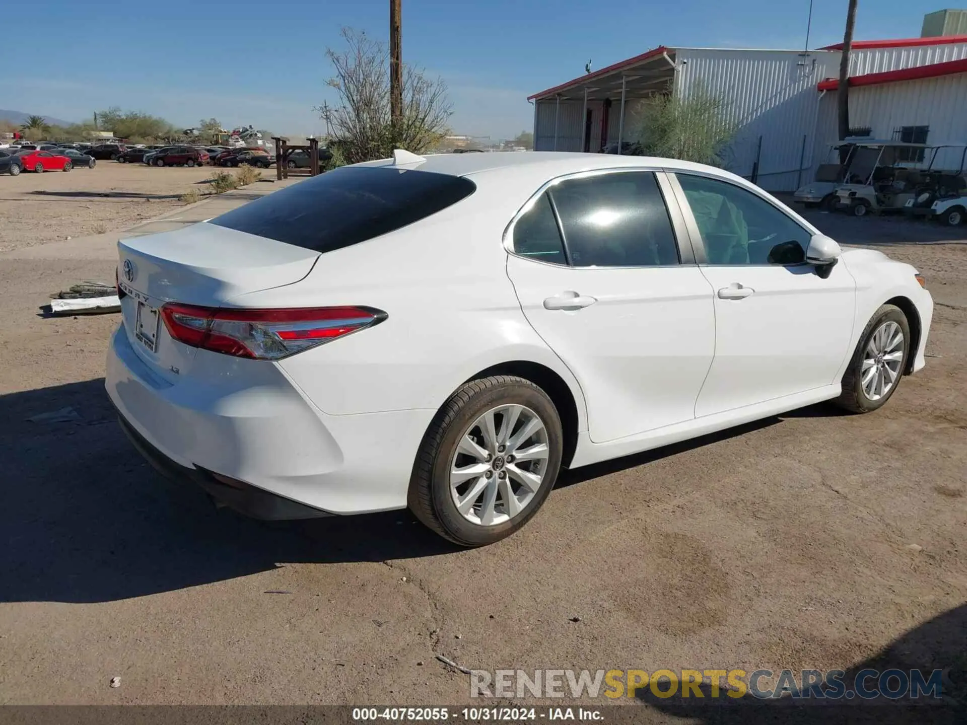 4 Photograph of a damaged car 4T1B11HK4KU189096 TOYOTA CAMRY 2019