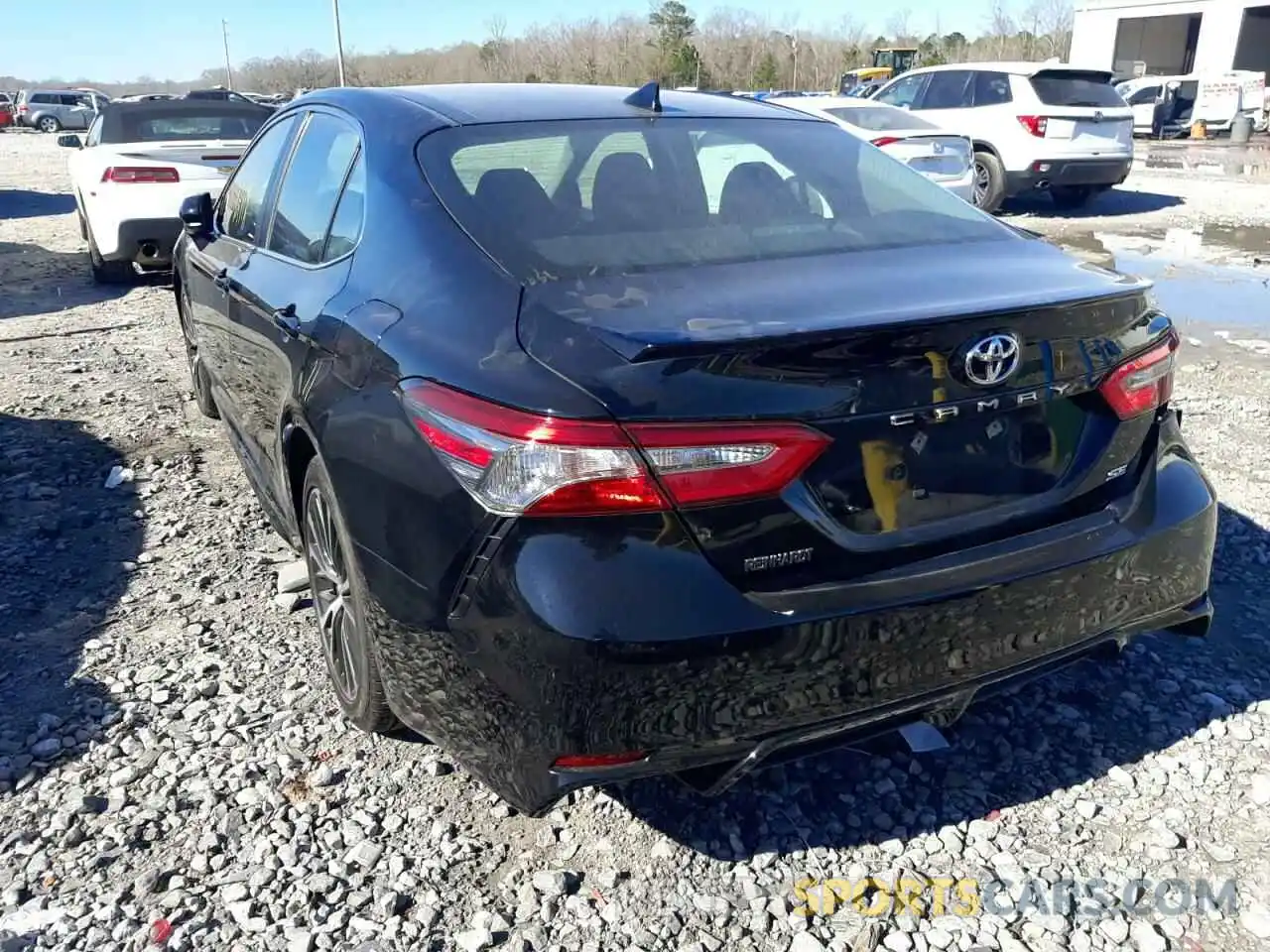 3 Photograph of a damaged car 4T1B11HK4KU191964 TOYOTA CAMRY 2019