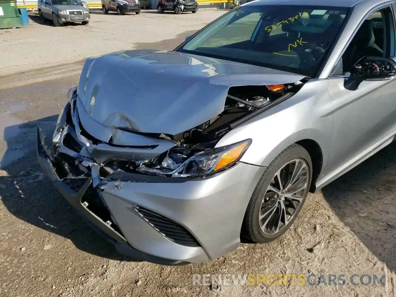 9 Photograph of a damaged car 4T1B11HK4KU192337 TOYOTA CAMRY 2019