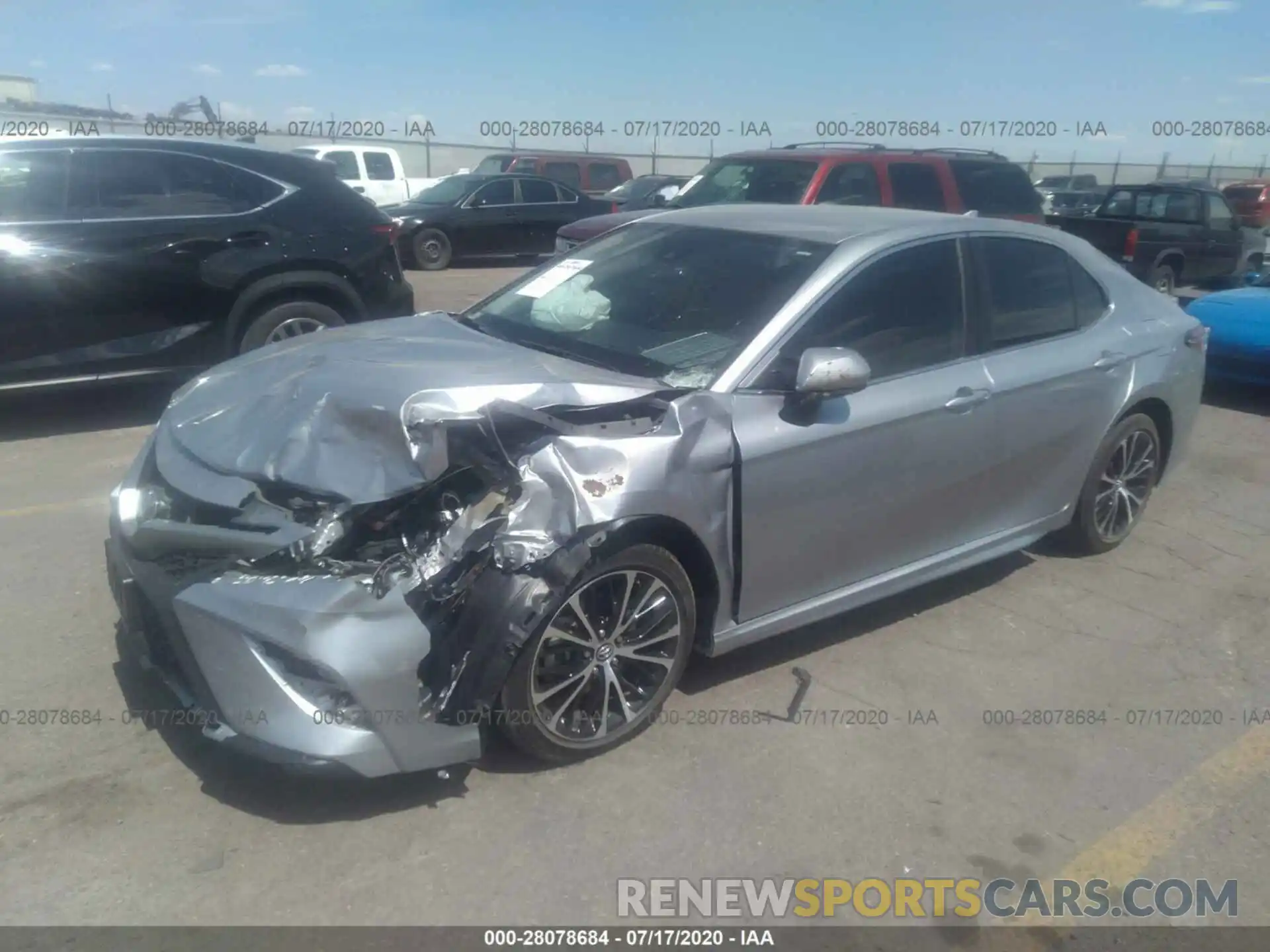 2 Photograph of a damaged car 4T1B11HK4KU192418 TOYOTA CAMRY 2019