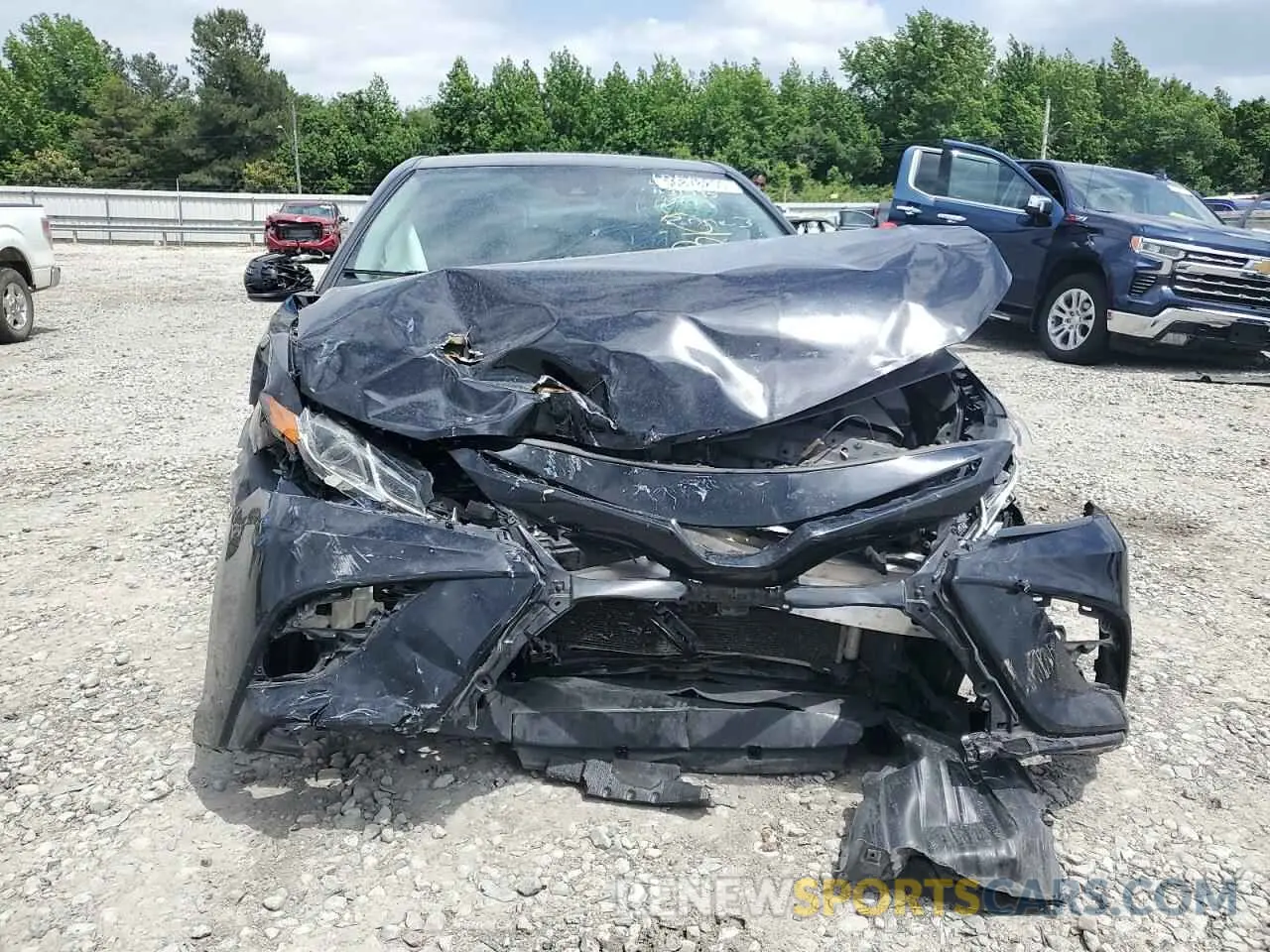 5 Photograph of a damaged car 4T1B11HK4KU195836 TOYOTA CAMRY 2019