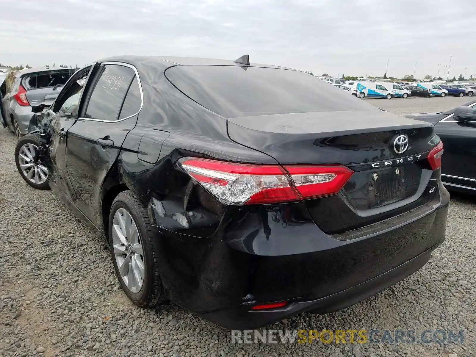 3 Photograph of a damaged car 4T1B11HK4KU196288 TOYOTA CAMRY 2019