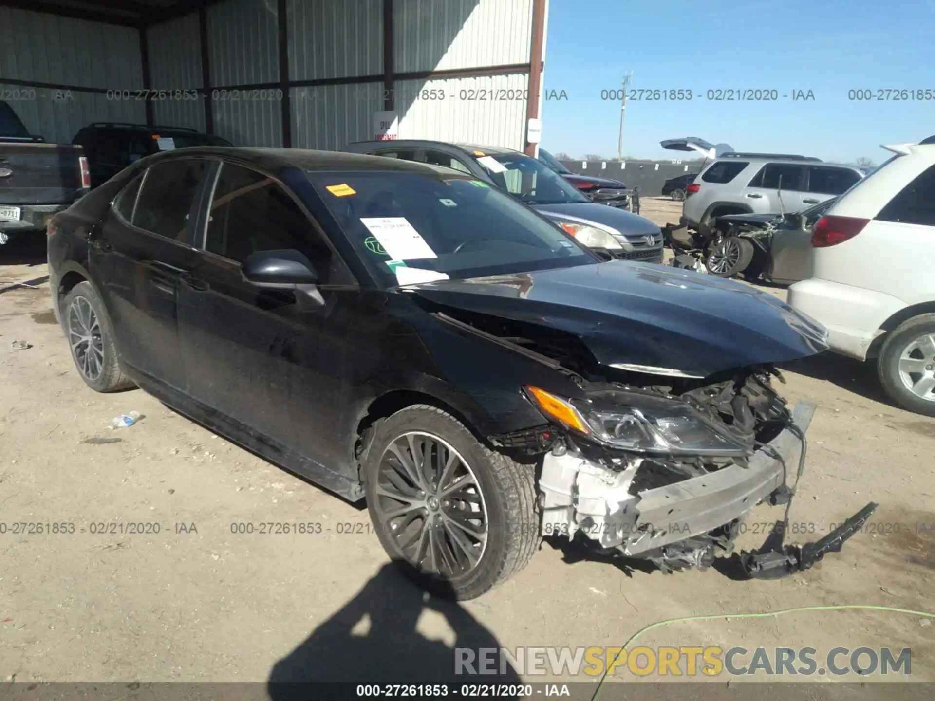 1 Photograph of a damaged car 4T1B11HK4KU198431 TOYOTA CAMRY 2019