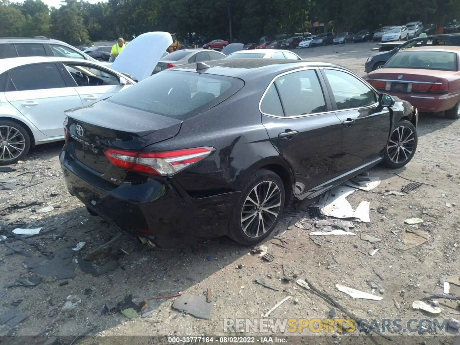 4 Photograph of a damaged car 4T1B11HK4KU204356 TOYOTA CAMRY 2019