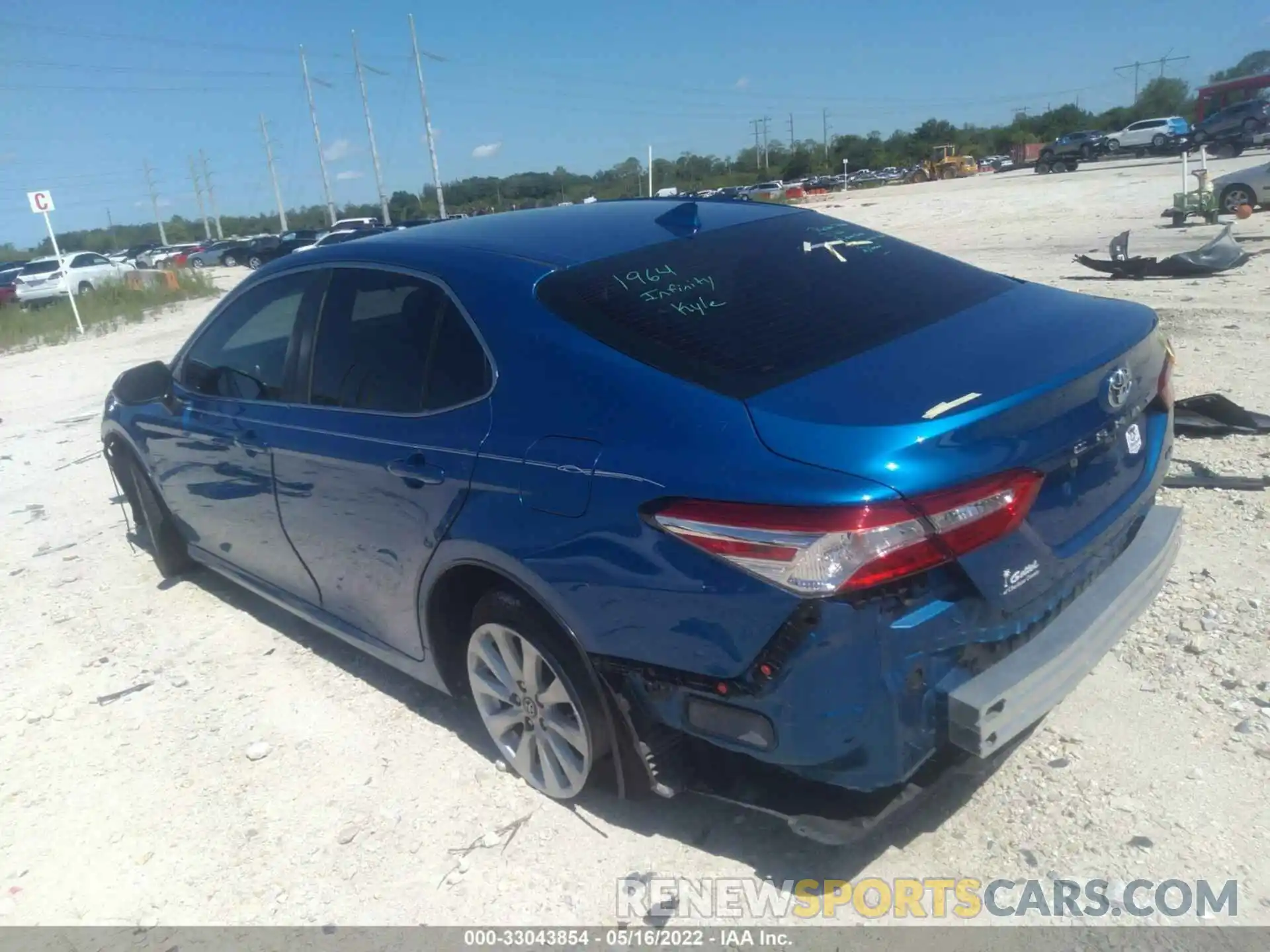 3 Photograph of a damaged car 4T1B11HK4KU212005 TOYOTA CAMRY 2019