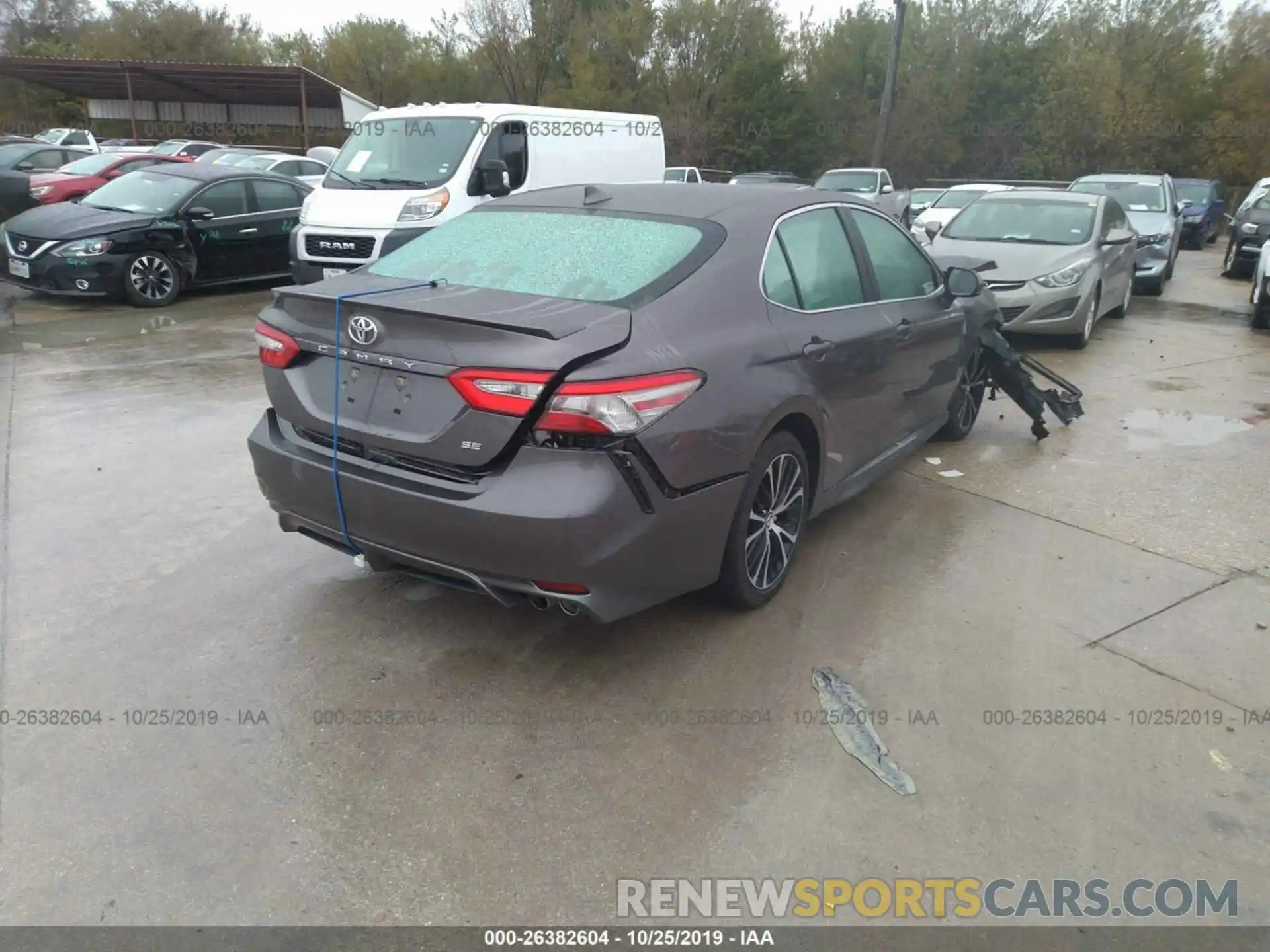 4 Photograph of a damaged car 4T1B11HK4KU215650 TOYOTA CAMRY 2019