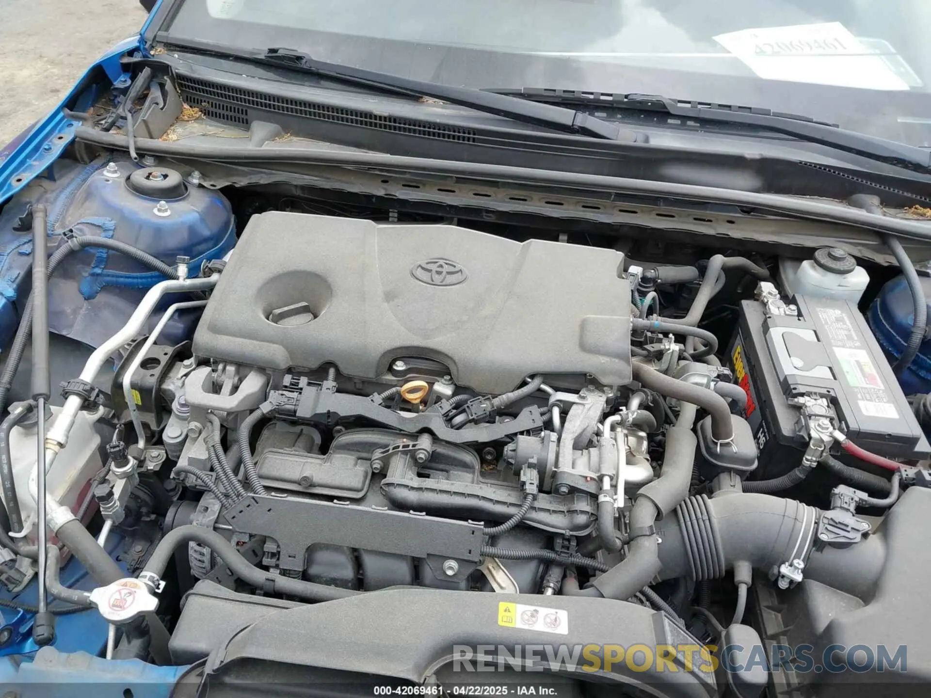 10 Photograph of a damaged car 4T1B11HK4KU215955 TOYOTA CAMRY 2019