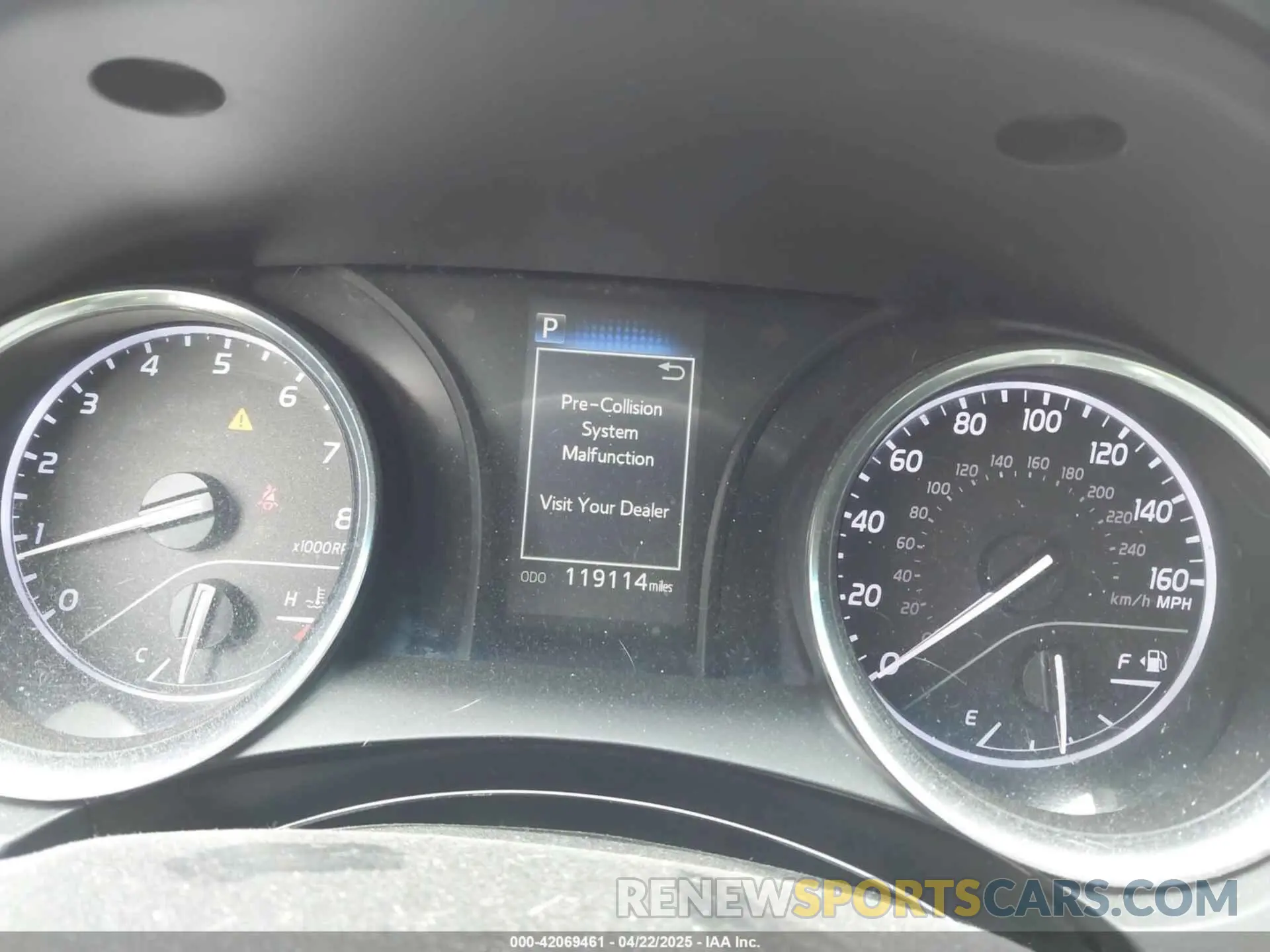 7 Photograph of a damaged car 4T1B11HK4KU215955 TOYOTA CAMRY 2019