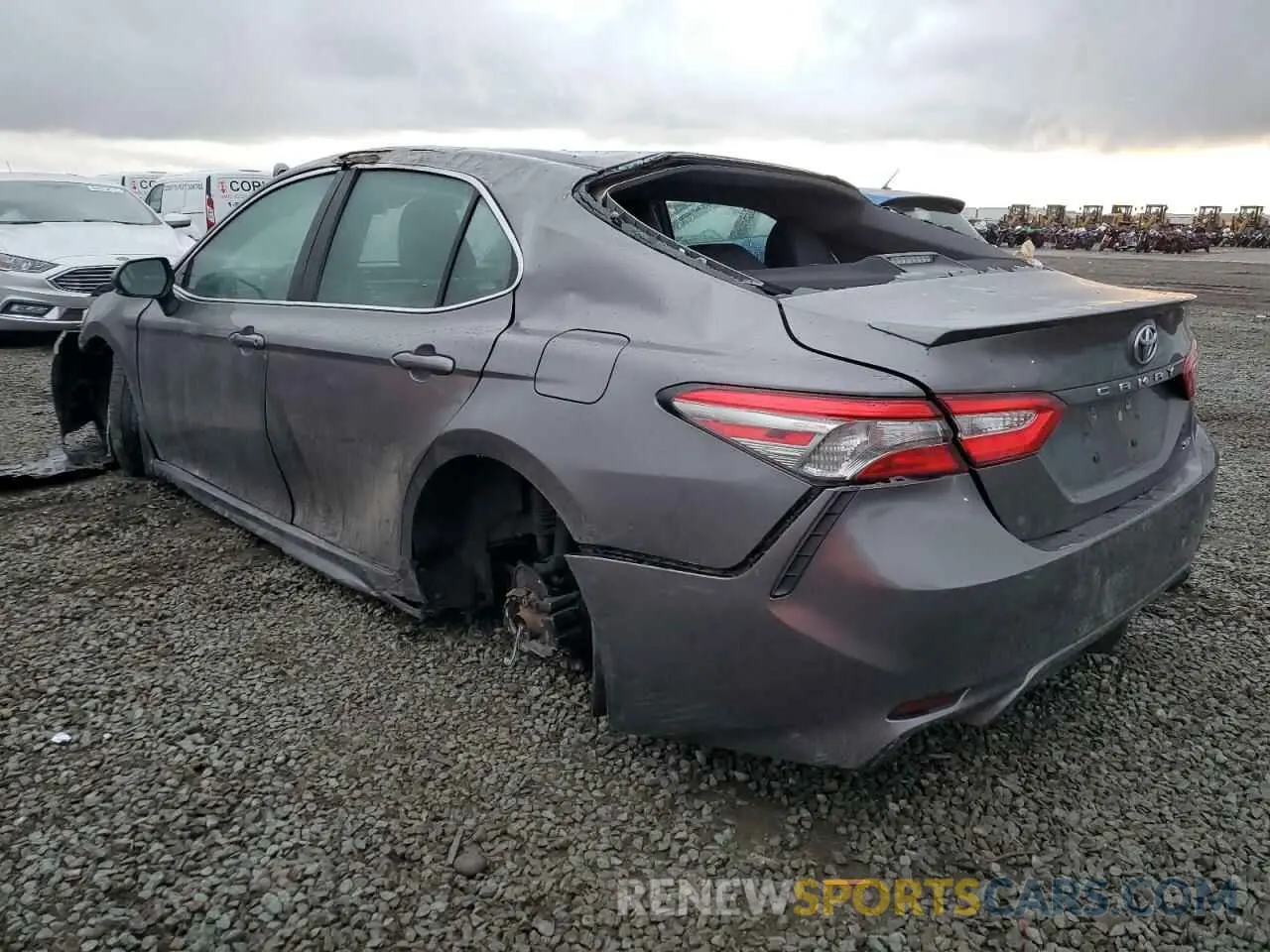 2 Photograph of a damaged car 4T1B11HK4KU218774 TOYOTA CAMRY 2019