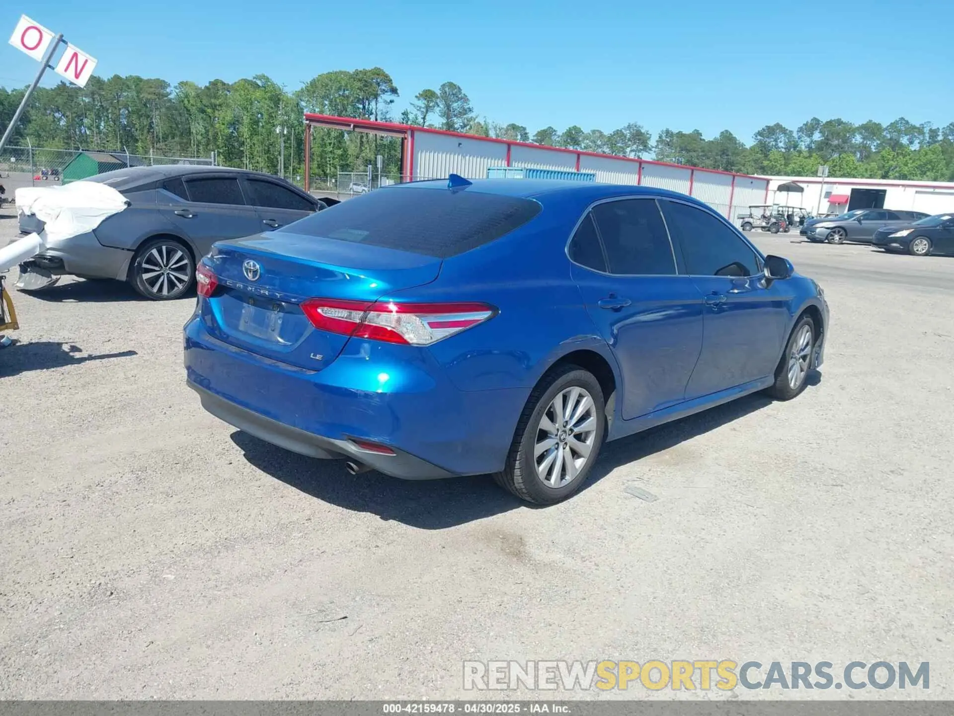 4 Photograph of a damaged car 4T1B11HK4KU223277 TOYOTA CAMRY 2019