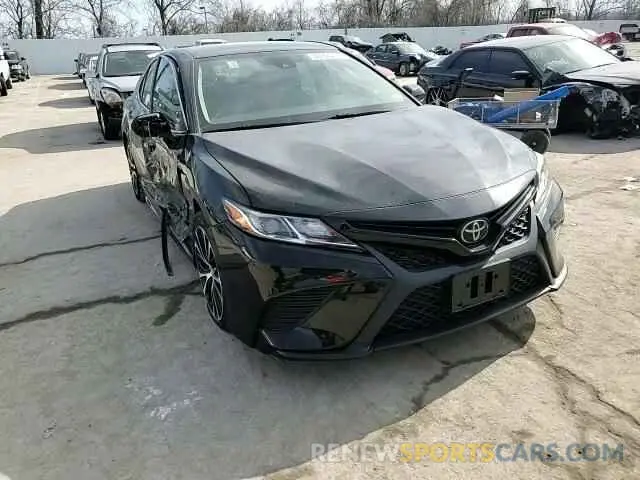 10 Photograph of a damaged car 4T1B11HK4KU223778 TOYOTA CAMRY 2019