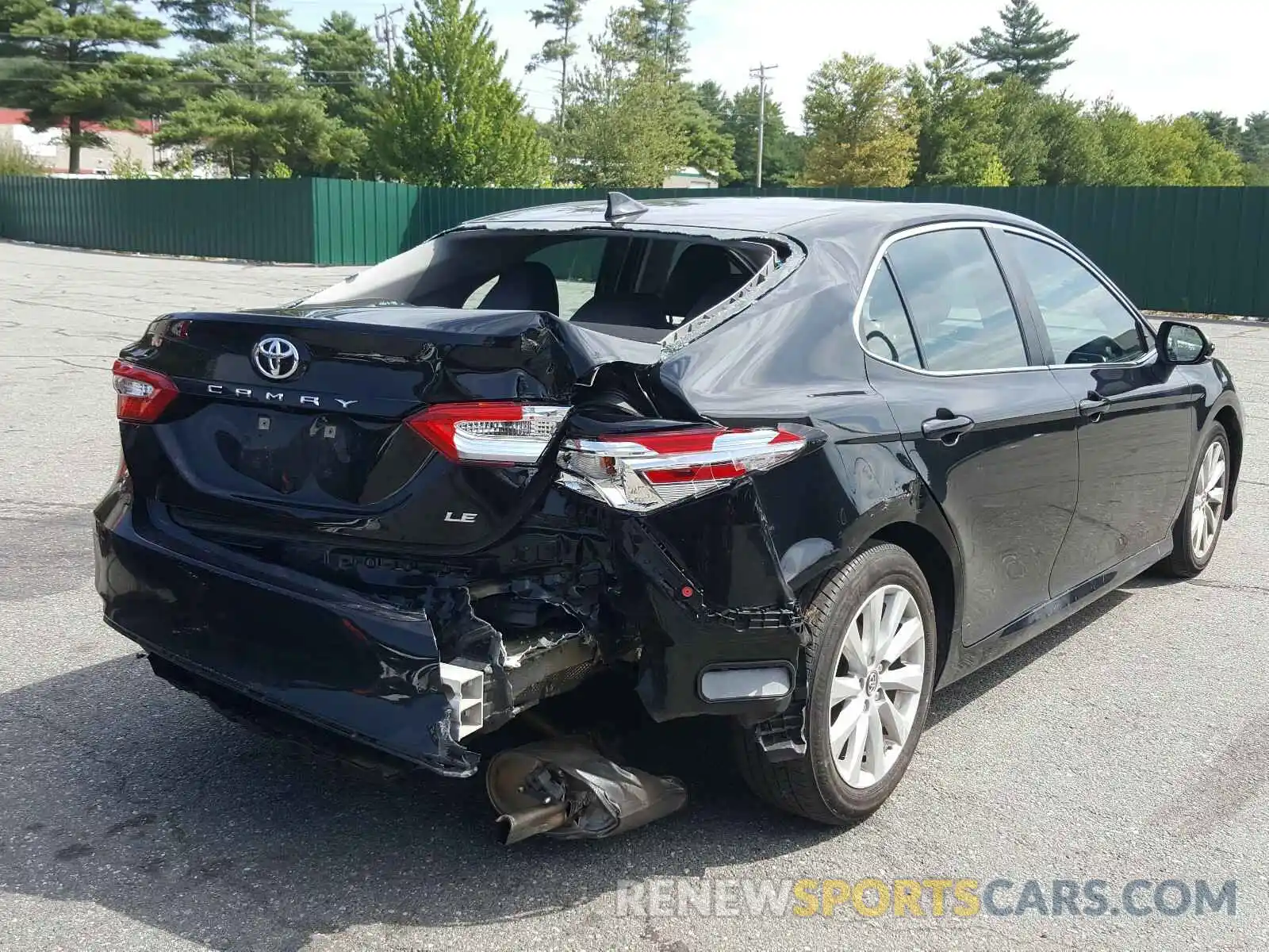 4 Photograph of a damaged car 4T1B11HK4KU230794 TOYOTA CAMRY 2019