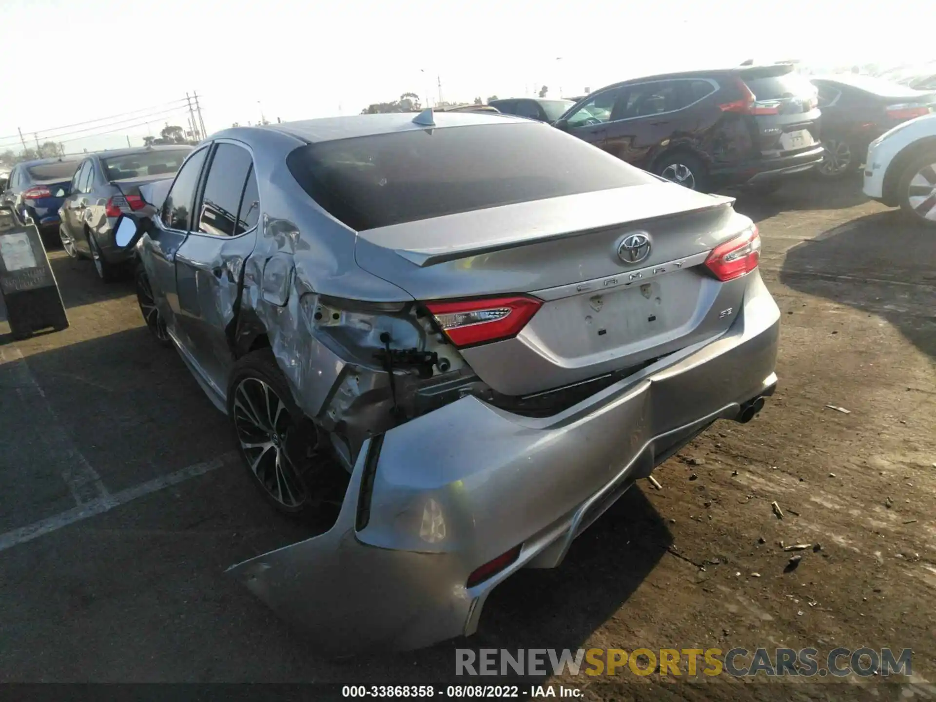 3 Photograph of a damaged car 4T1B11HK4KU231511 TOYOTA CAMRY 2019