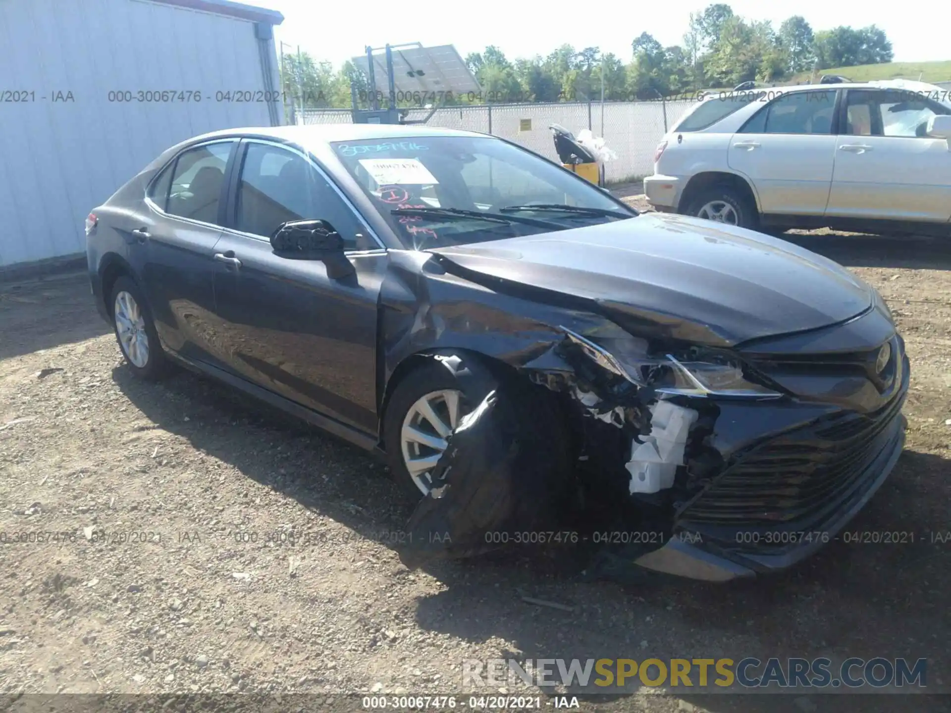 1 Photograph of a damaged car 4T1B11HK4KU231637 TOYOTA CAMRY 2019