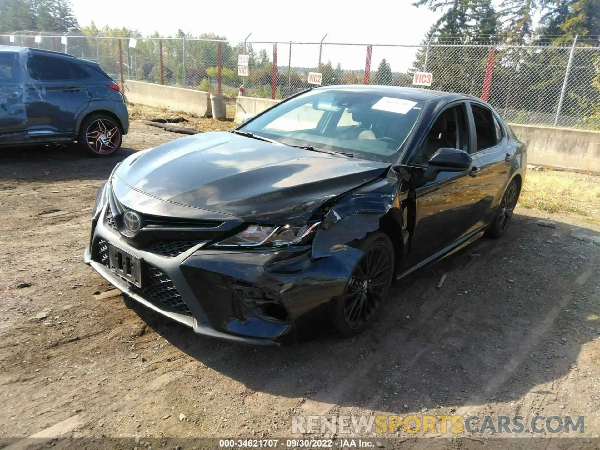 2 Photograph of a damaged car 4T1B11HK4KU232755 TOYOTA CAMRY 2019