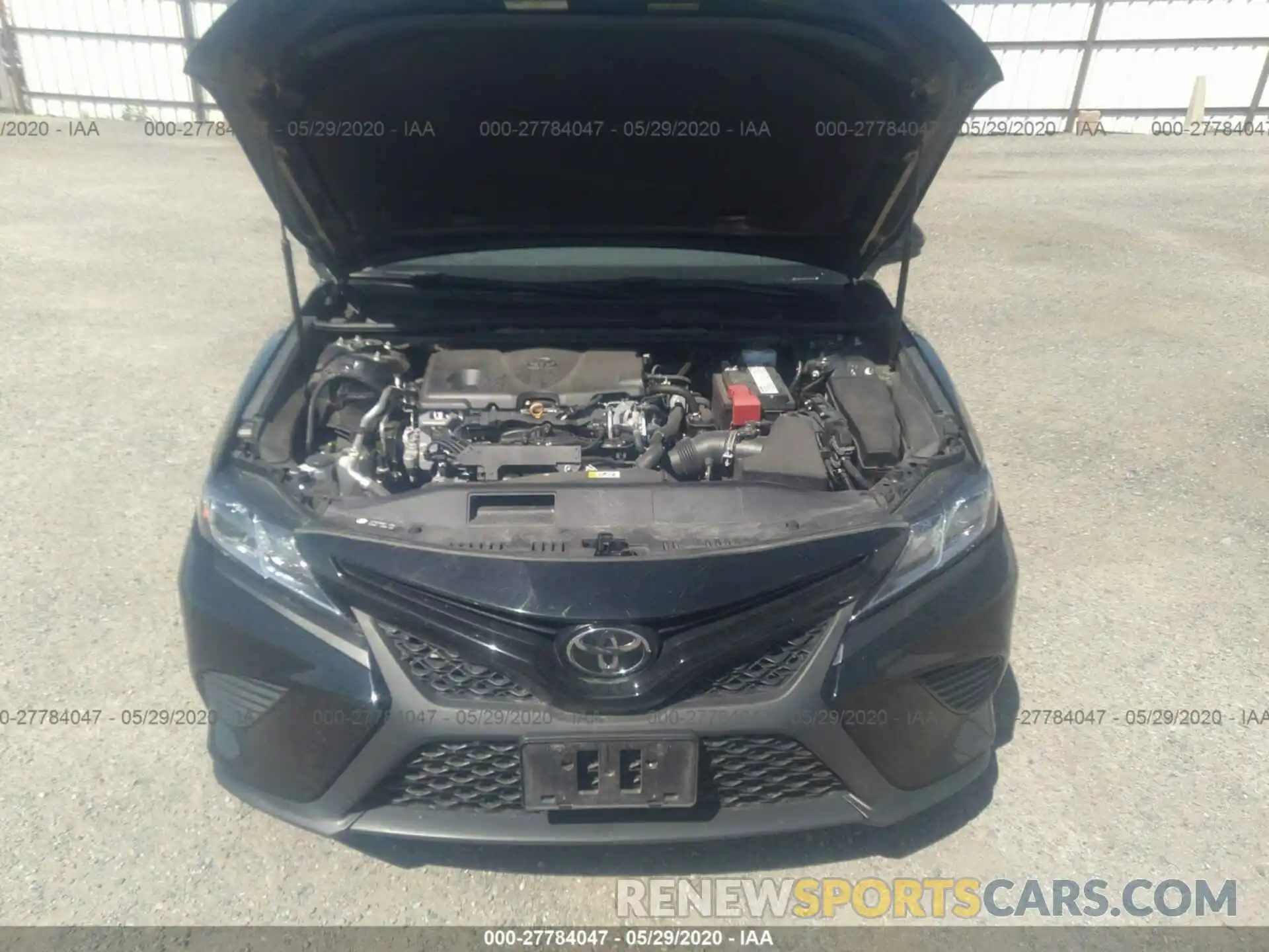 10 Photograph of a damaged car 4T1B11HK4KU233405 TOYOTA CAMRY 2019