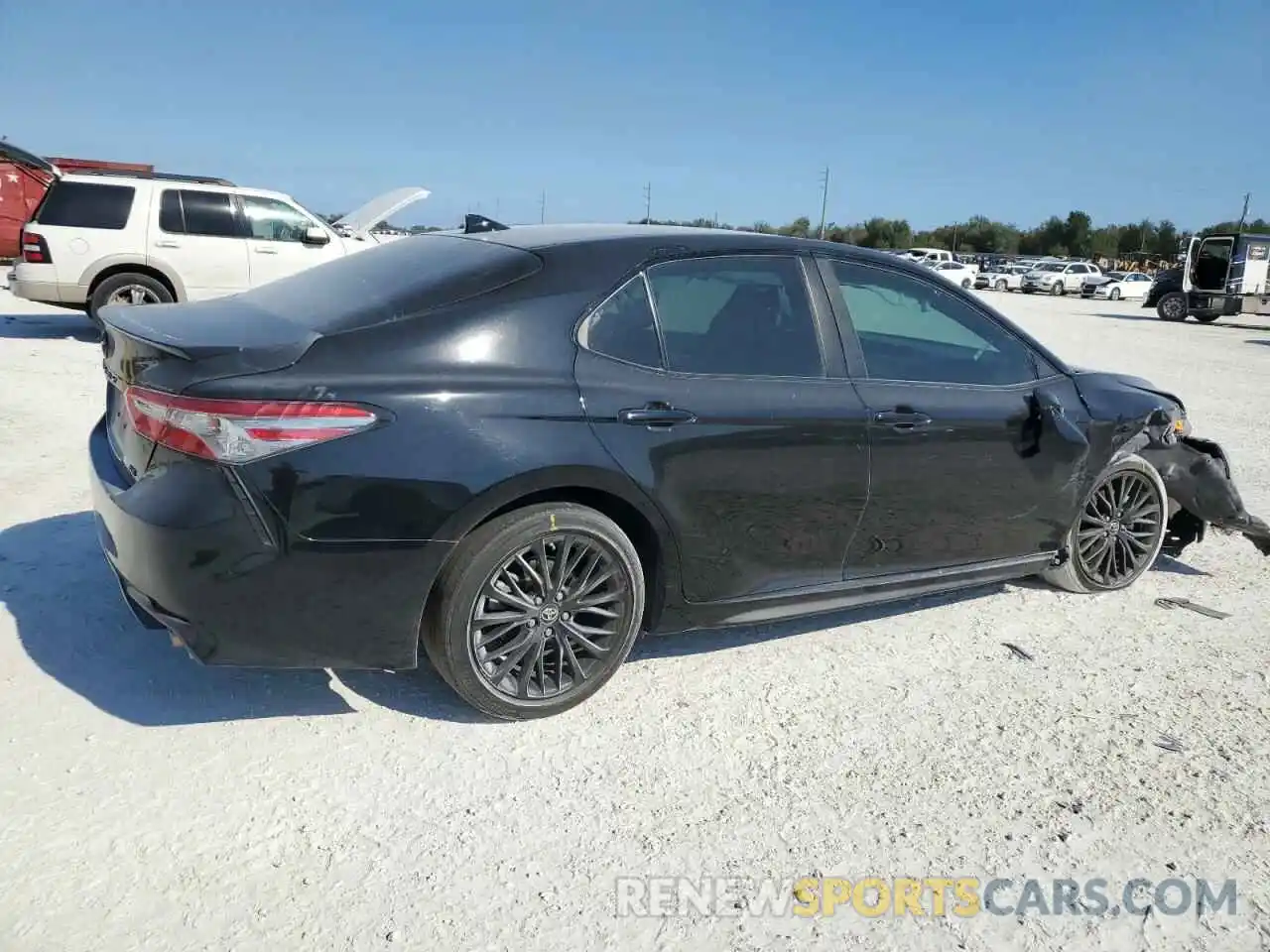 3 Photograph of a damaged car 4T1B11HK4KU235669 TOYOTA CAMRY 2019