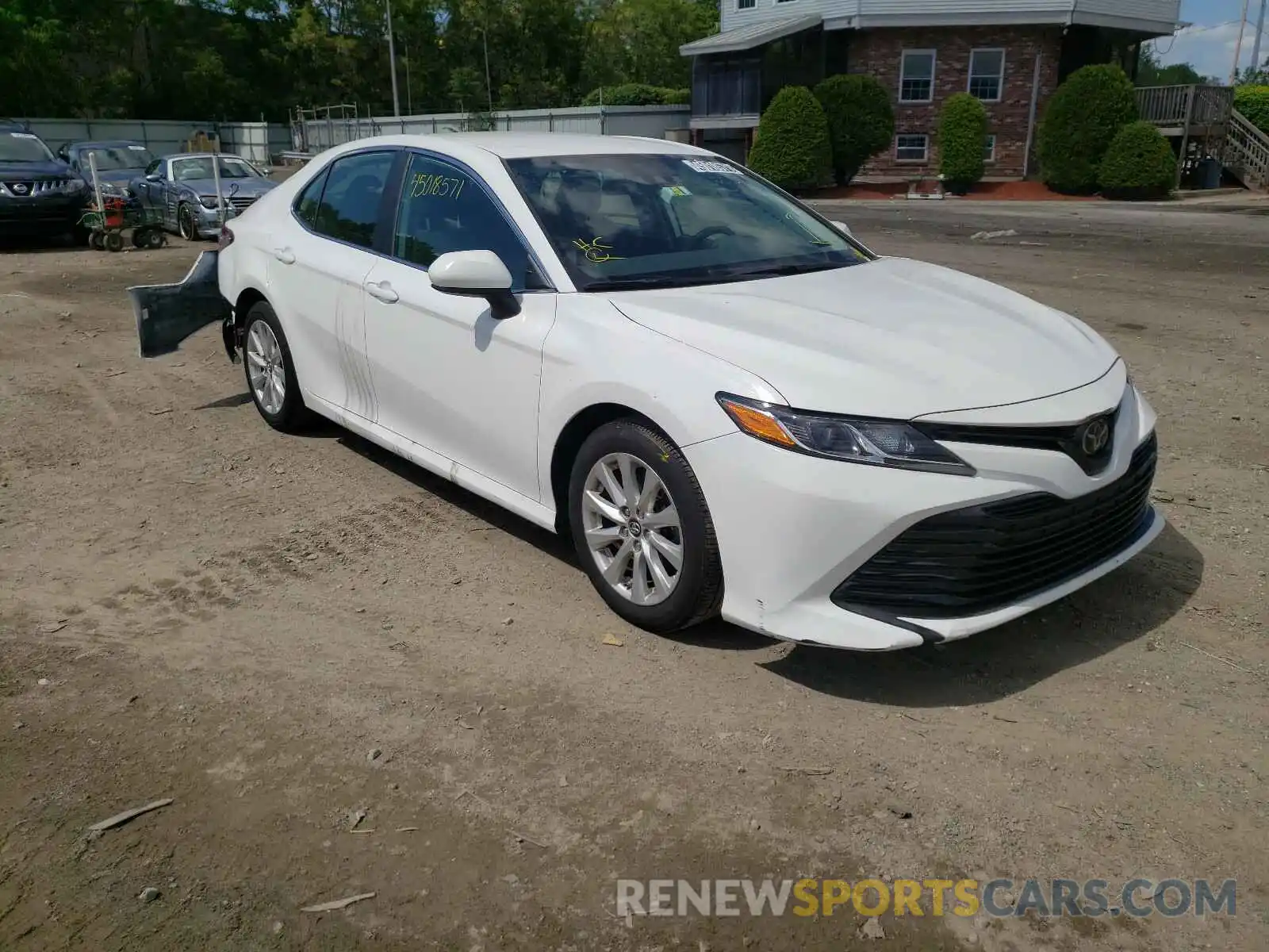 1 Photograph of a damaged car 4T1B11HK4KU239155 TOYOTA CAMRY 2019