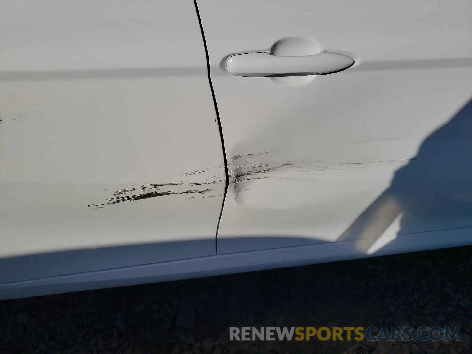 9 Photograph of a damaged car 4T1B11HK4KU239771 TOYOTA CAMRY 2019